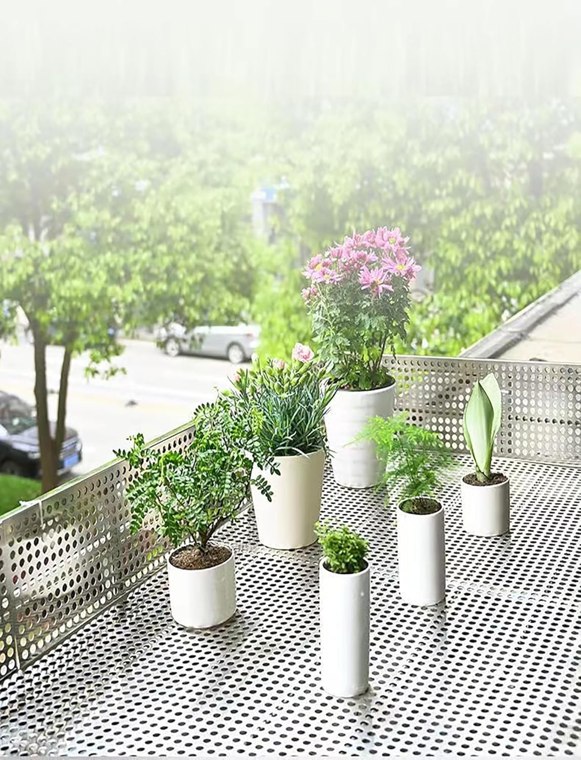 Amazon | 304ステンレス鋼の穴あきプレート、穴径10mmの金属シート、ネクタイ手袋付き、落下防止穴あきプレート、取り付けが簡単 (Color  : 0.8mm, Size : 0.55x1m) | 板 304ステンレス鋼の穴あきシート、穴径8mmの金属板、結束バンドと手袋付き、落下防止設計（78x200cm）、産業用および家庭用