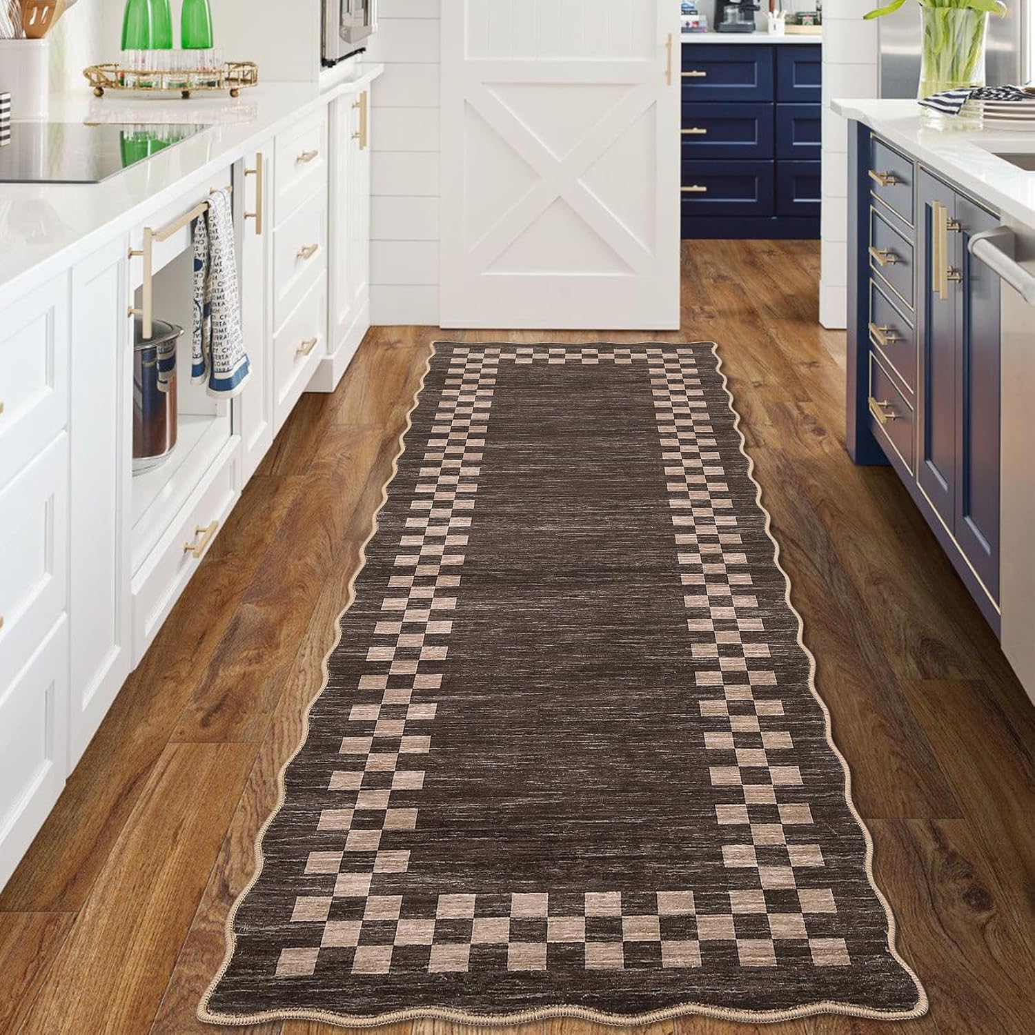 GarveeHome Hallway Runner Rug 2x6 Non Slip Scalloped Washable Rug for Kitchen Entry Stain Resistant Modern Border Throw Floor Carpet Long Runner Mat for Bathroom Living Room Bedside, Brown