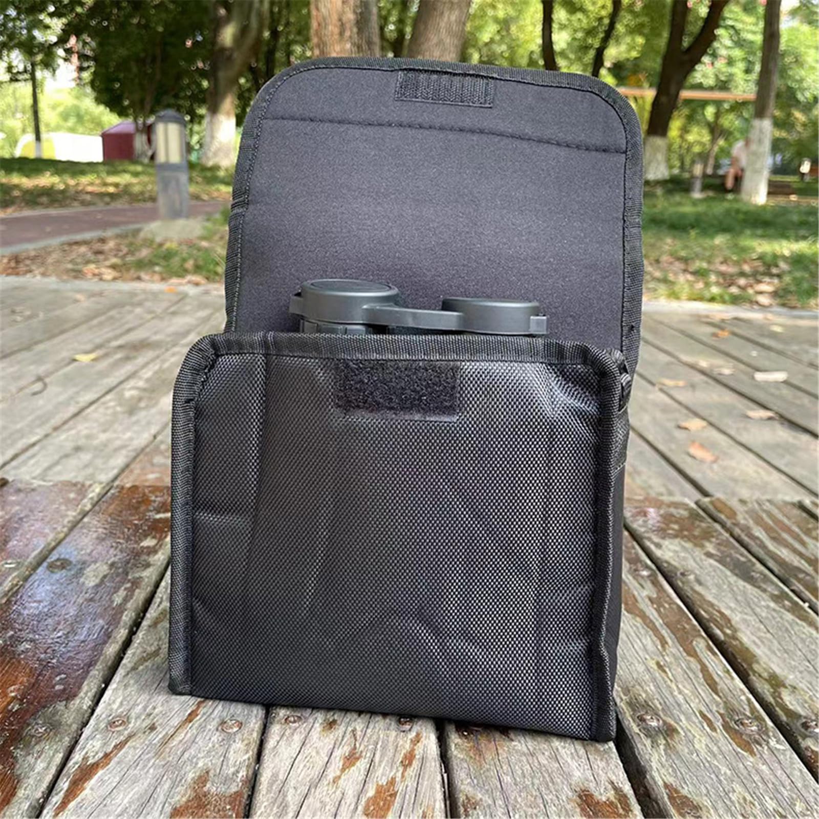 Fernglas-Tasche – leichte, stoßfeste Nylontasche für 50-mm-Ferngläser – Schwarz – modernes Design – Kordelzug-Verschluss