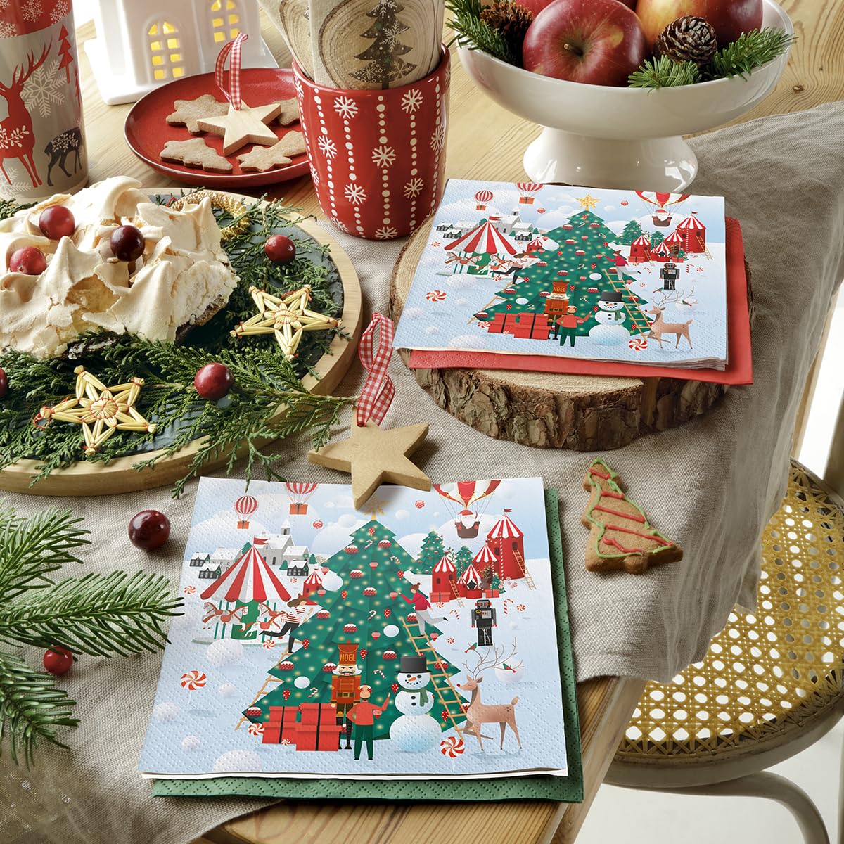 PAW - Servilletas de Papel 3 Capas (33 x 33 cm) | 20 Unidades | Servilletas de Navidad con motivos invernales y navideños | Ideales para la mesa festiva | Color: Christmas Atmosphere — view 5