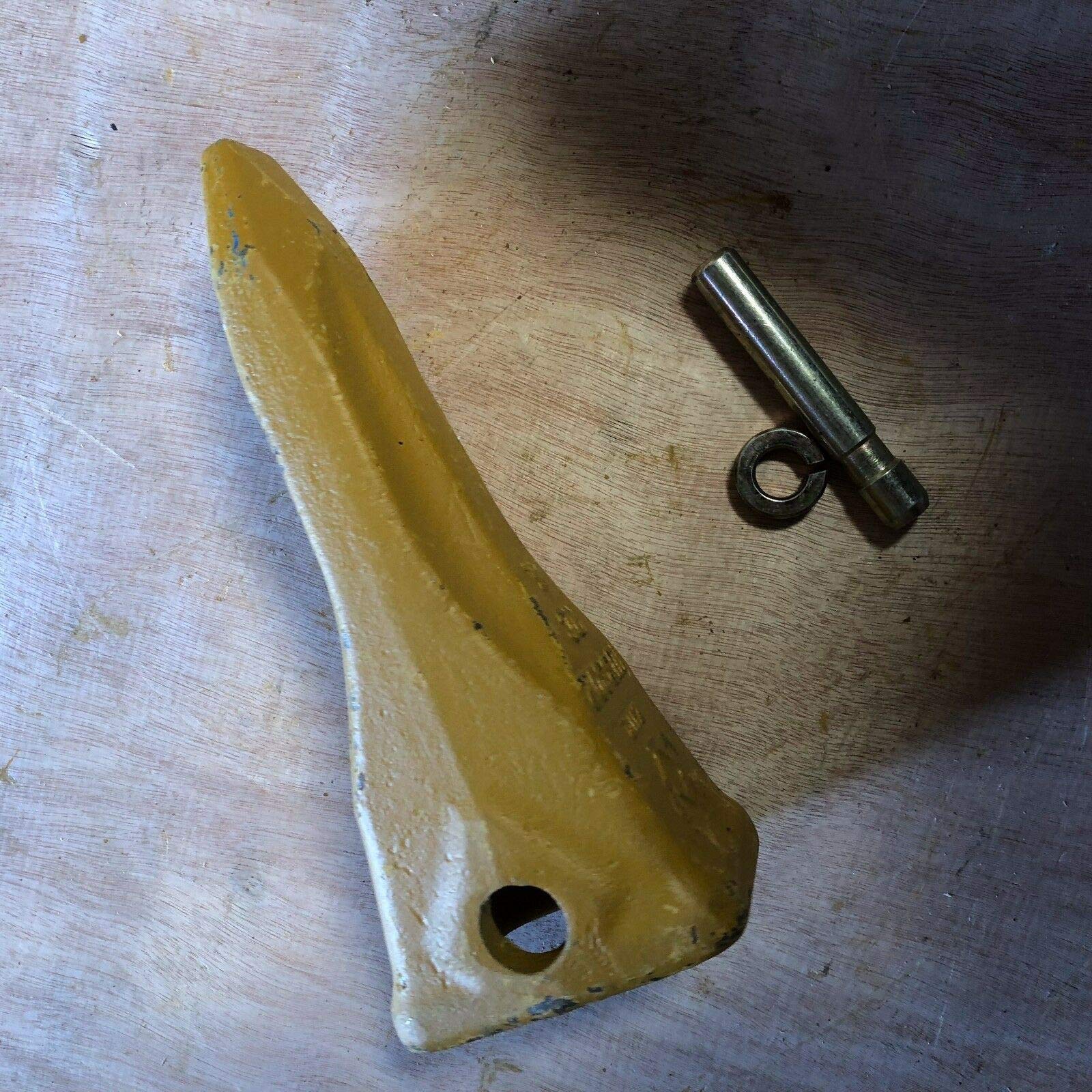 Amazon.com: 1U3302RC 1U-3302RC 1U3302 J300 Rock Bucket Teeth