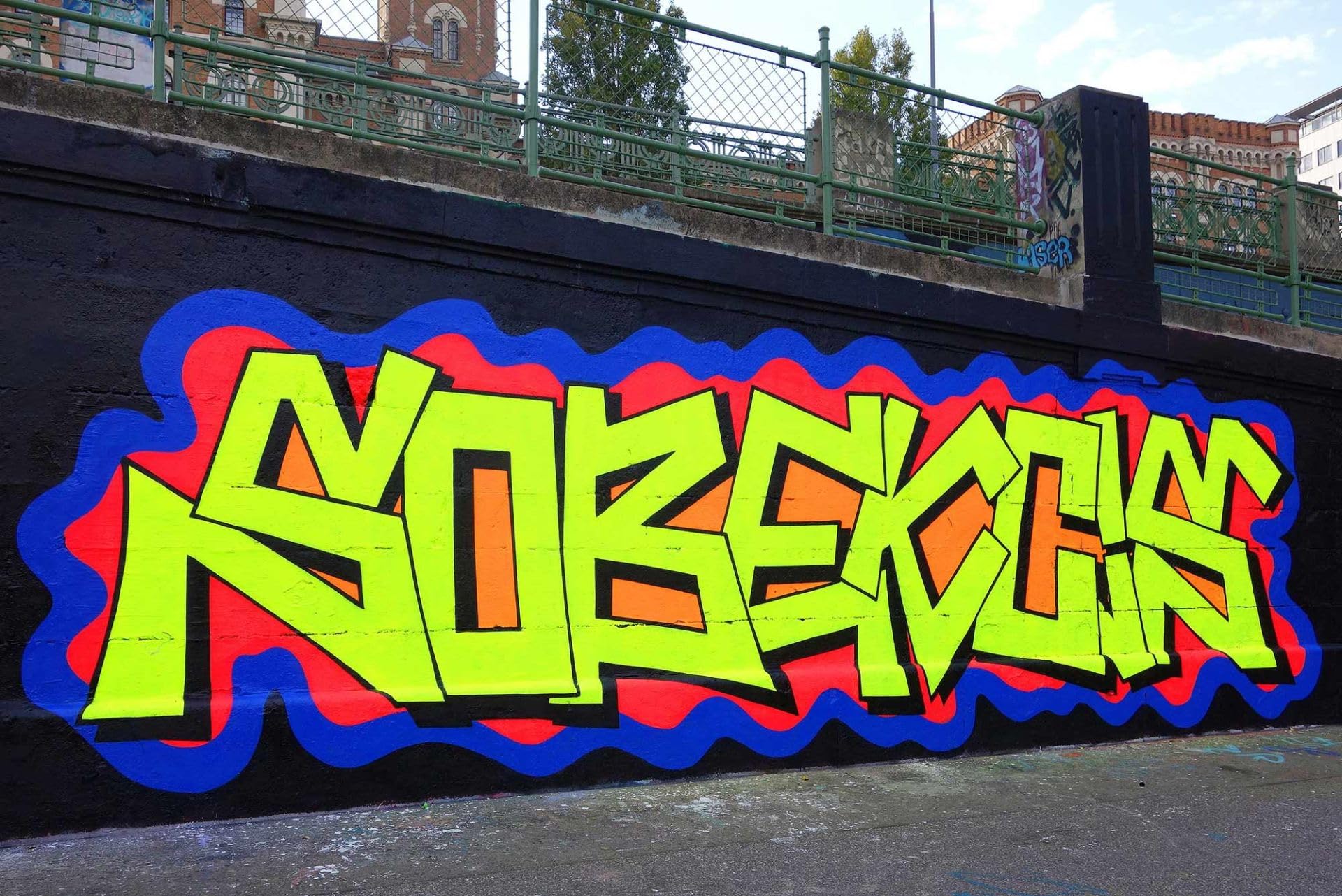 Montana Cans Black Infra Neon - Set di bombolette spray fluorescenti per graffiti, 400 ml, ad alta copertura, ad asciugatura rapida, set di colori neon per street art e fai da te, 6 x 400 ml