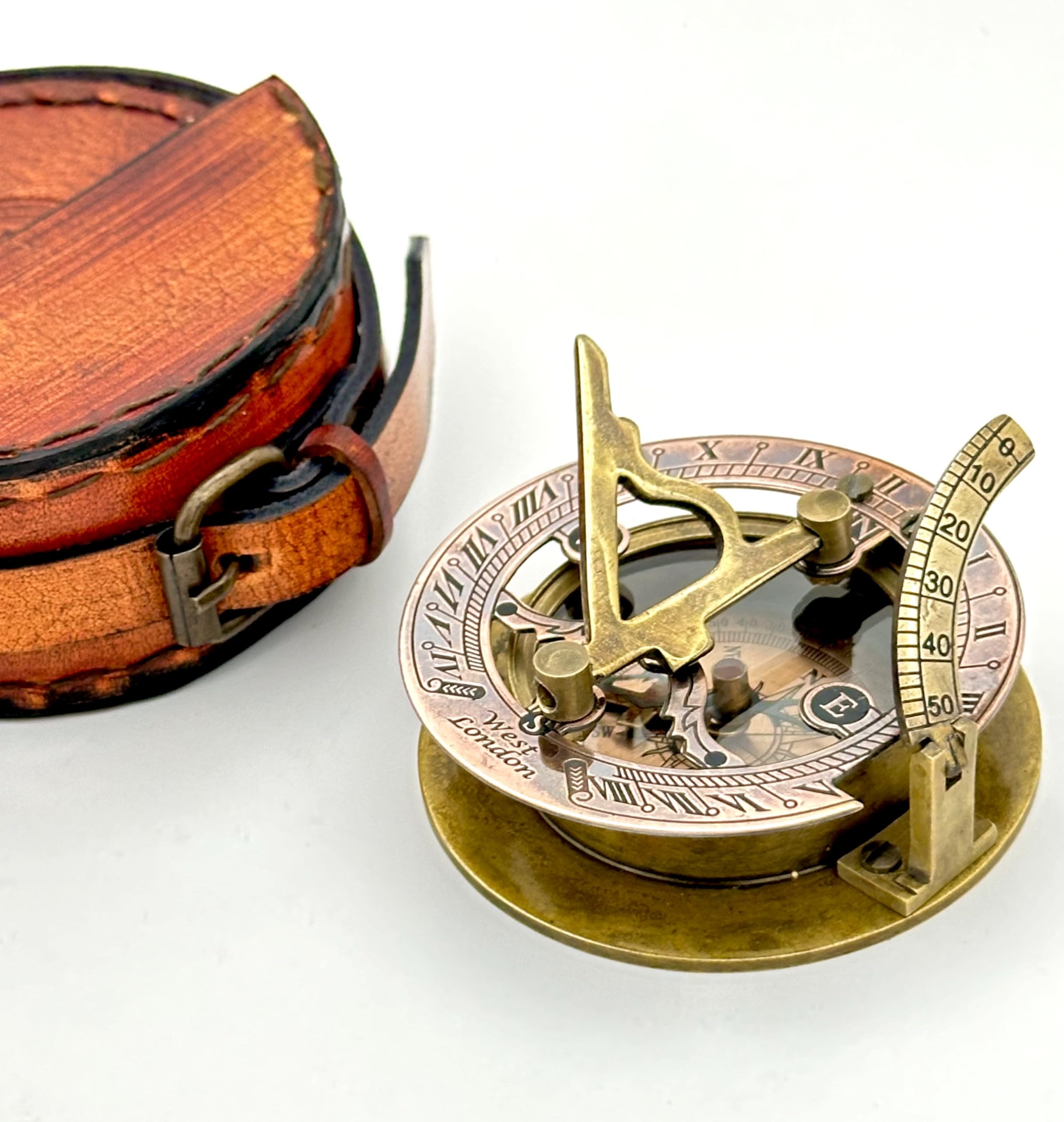 geekgifts Brass Sundial Compass with Leather Box - Nautical Accessories - Antique Gift for Men - Time Keeping Compass - Graduation Gifts for Him - Mens Compass - Gift for Hikers