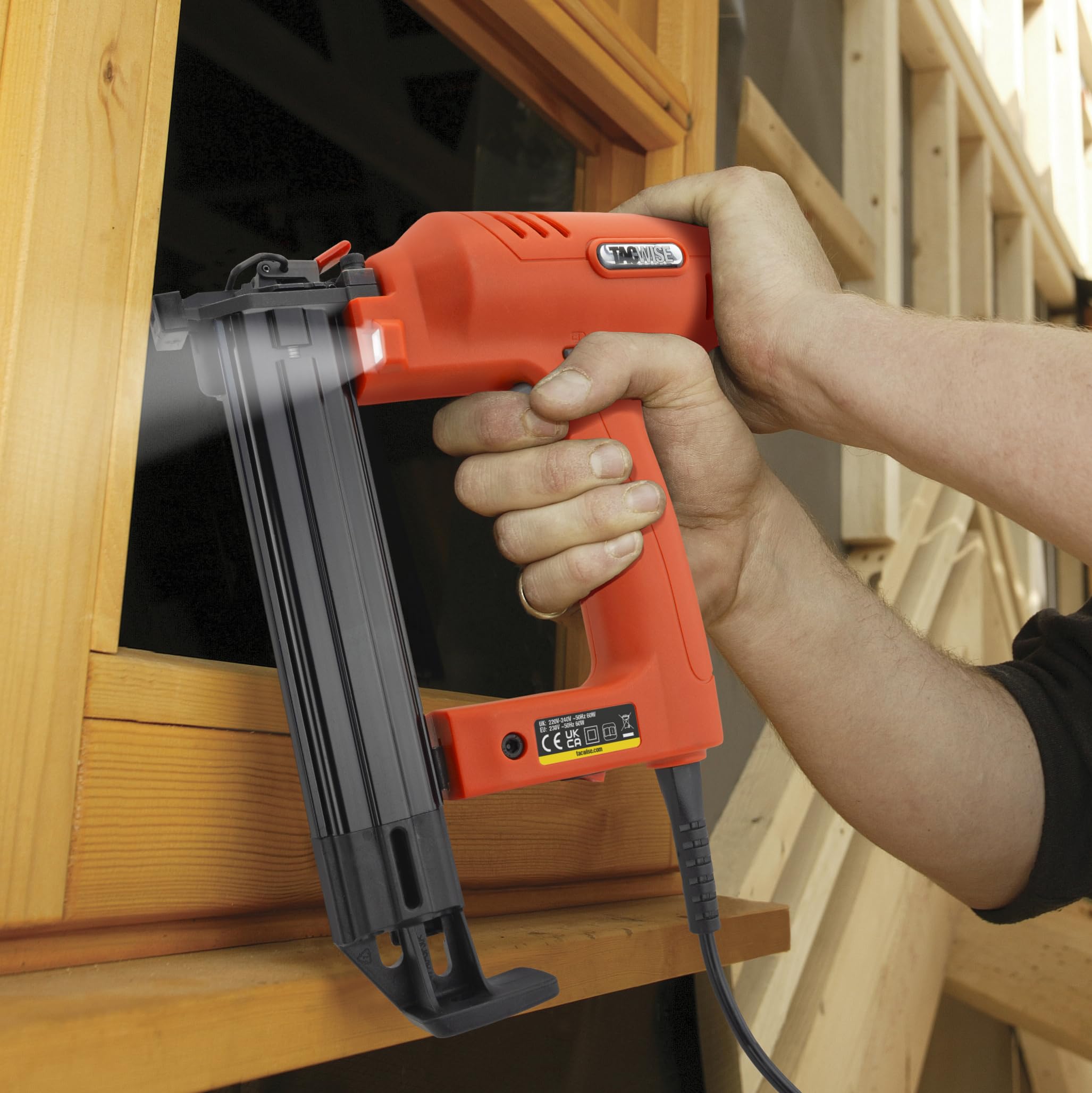 Tacwise 1705 Master Nailer 181ELS Pro Chiodatrice Elettrica Brad con 1000 Chiodi, Utilizza Chiodi Tipo 18G