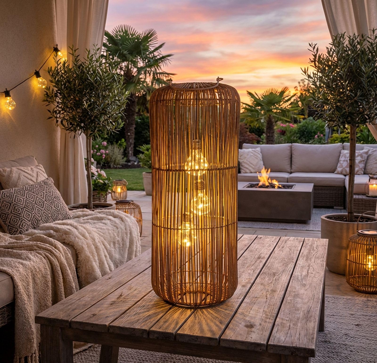 formano Lanterne solaire de jardin, aspect rotin, 3 ampoules LED, 60 cm, lampe solaire avec capteur crépusculaire, IP44 résistante aux intempéries, lampe solaire décorative pour balcon, terrasse