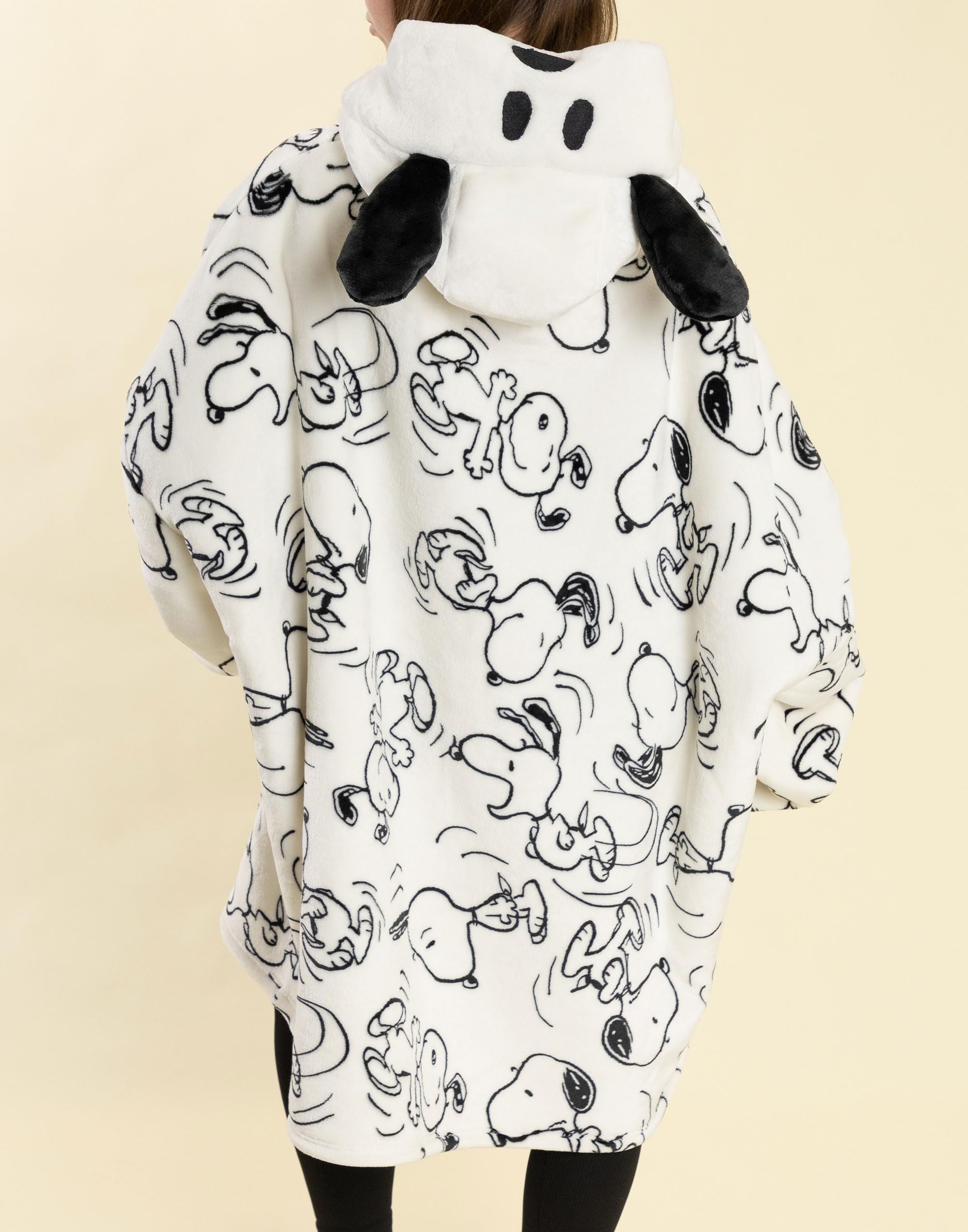 Peanuts Snoopy Damen Kapuzenpullover, kuscheliges Fleece mit 3D-Ohren, langärmelig, Loungewear mit Kapuze für Entspannung, Charakterdruck, bequeme Indoor-Trageware, Merch