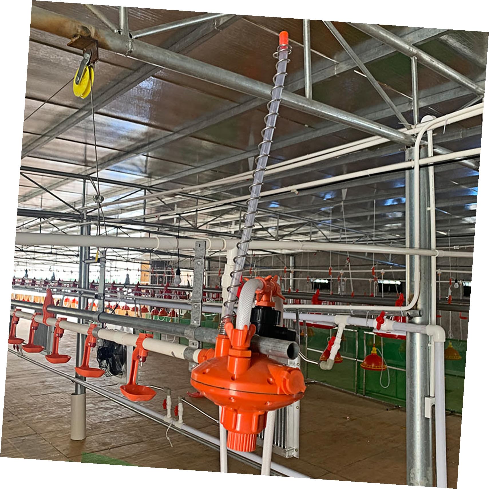 Regulador de Presión para Línea de Agua de Pollos, Diseño Ligero de Plástico Prevención de Fugas Adecuado Cría de Pollitos