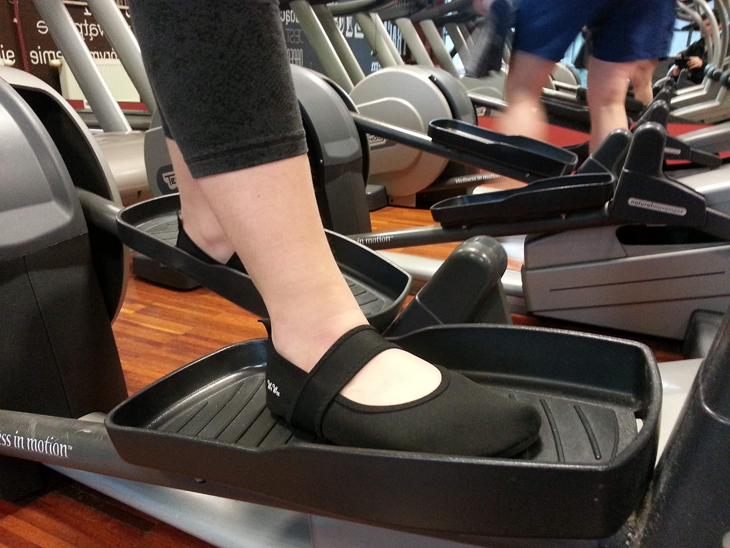 Las Sanas Zapatillas De Barfoot para Todo Uso Zapatillas Versátiles De Neopreno Minimalista con Un Aspecto Moderno De Bailarina