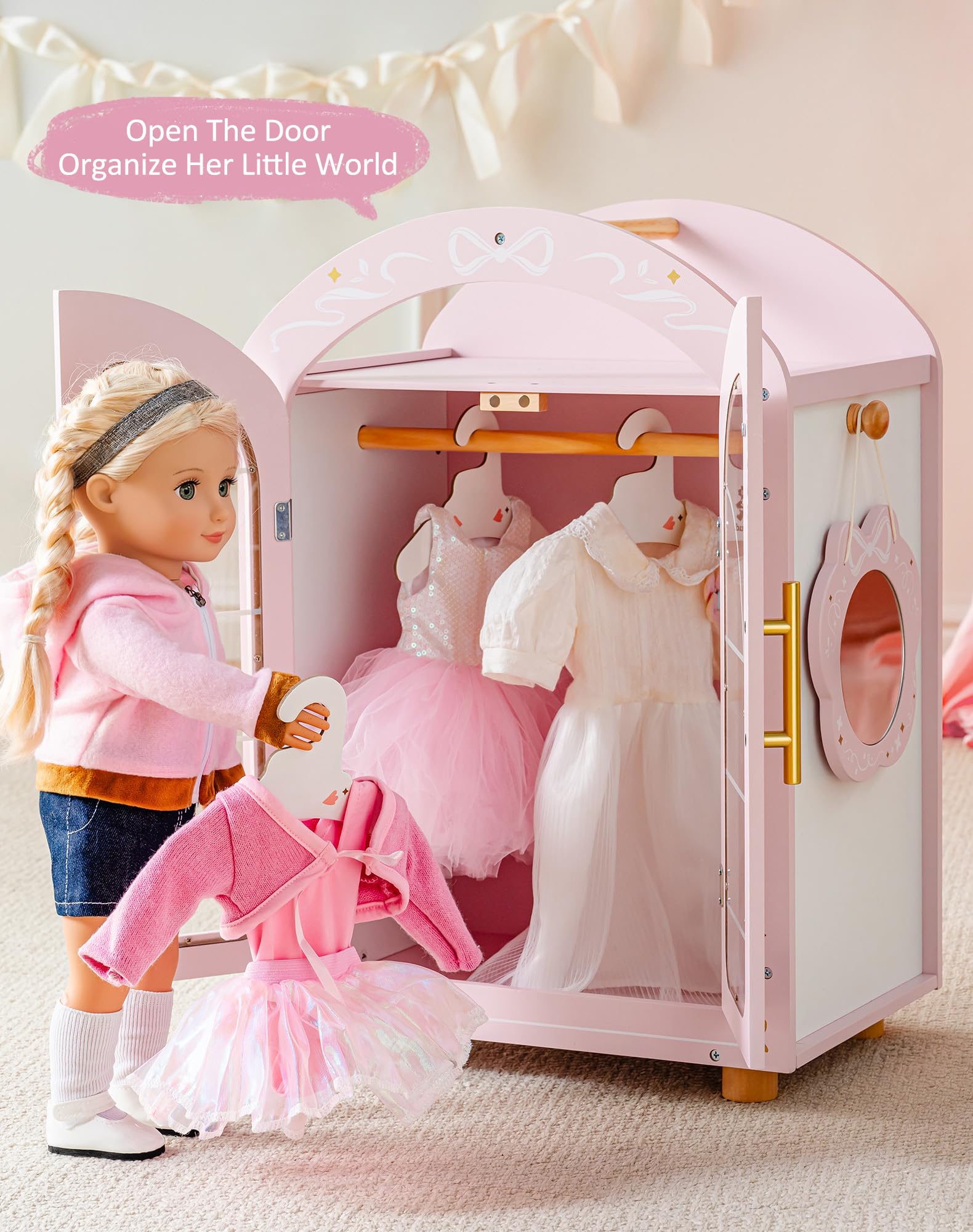 ROBOTIME Holz Puppenschrank für 43-45cm Puppen, Kleiderschrank mit Spiegel & Kleiderbügel, Holz Puppenmöbel mit Klaren Doppeltüren, Ballet Fairy Serie – Rosa