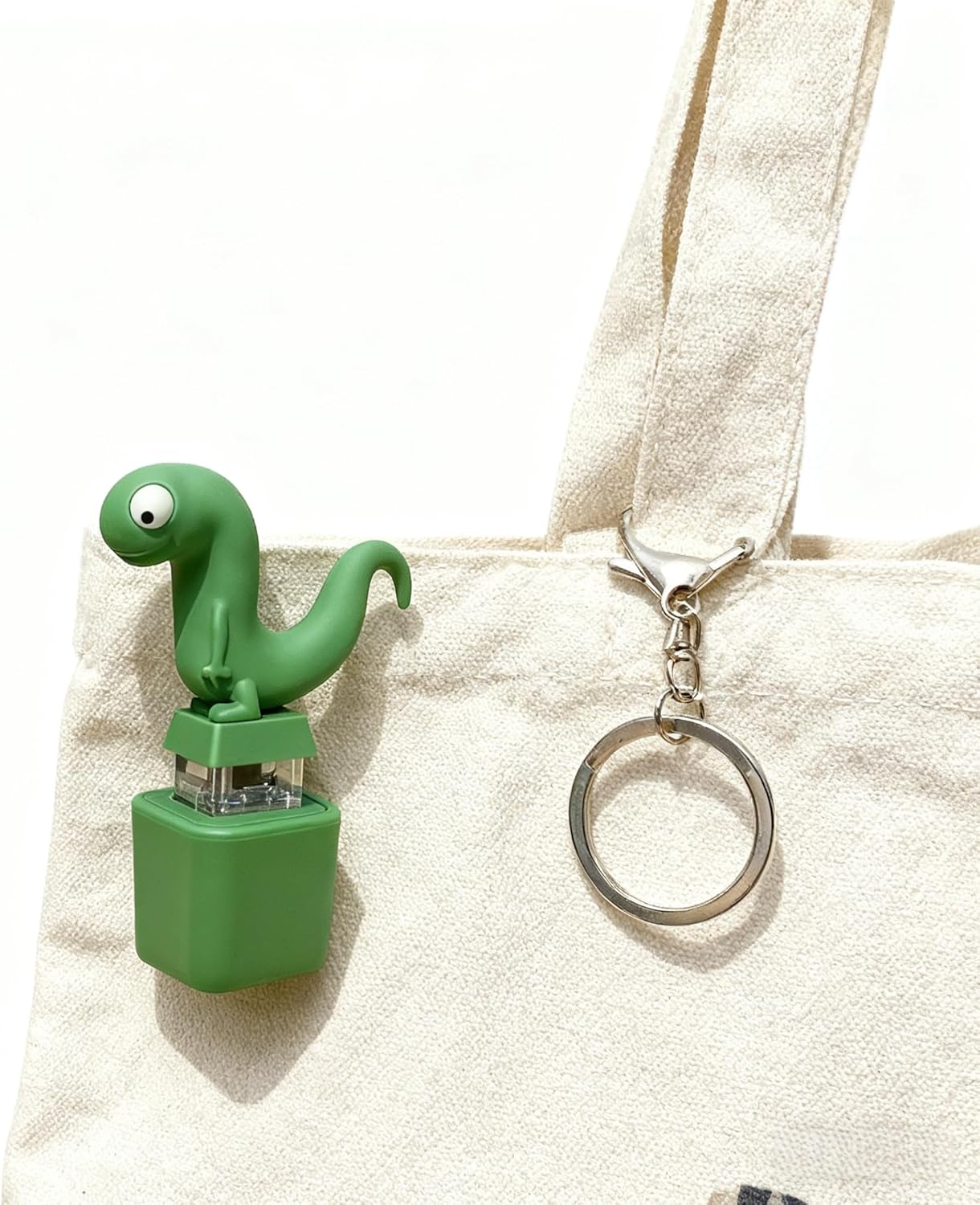 Lizard Button Keychain,Rechargeable Animal Keychains with Sound and Colorful Lights,Fidget Toys Adults Anxiety Relief