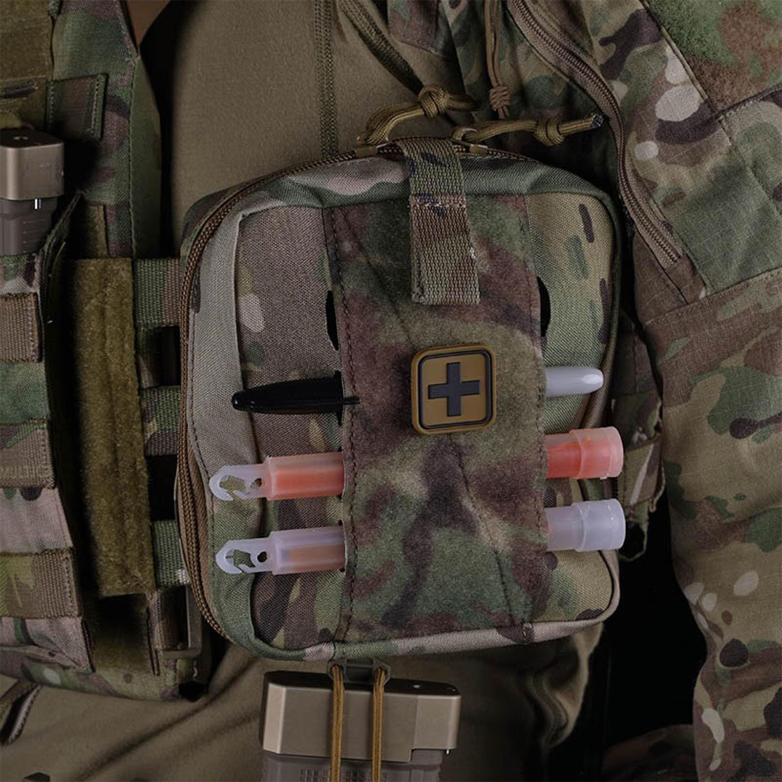 Tasca Medica Tattica MOLLE, Pouch IFAK Staccabile con Maniglia a Sgancio Rapido, Ampia Capacità per Kit Primo Soccorso su Gilet o Zaino