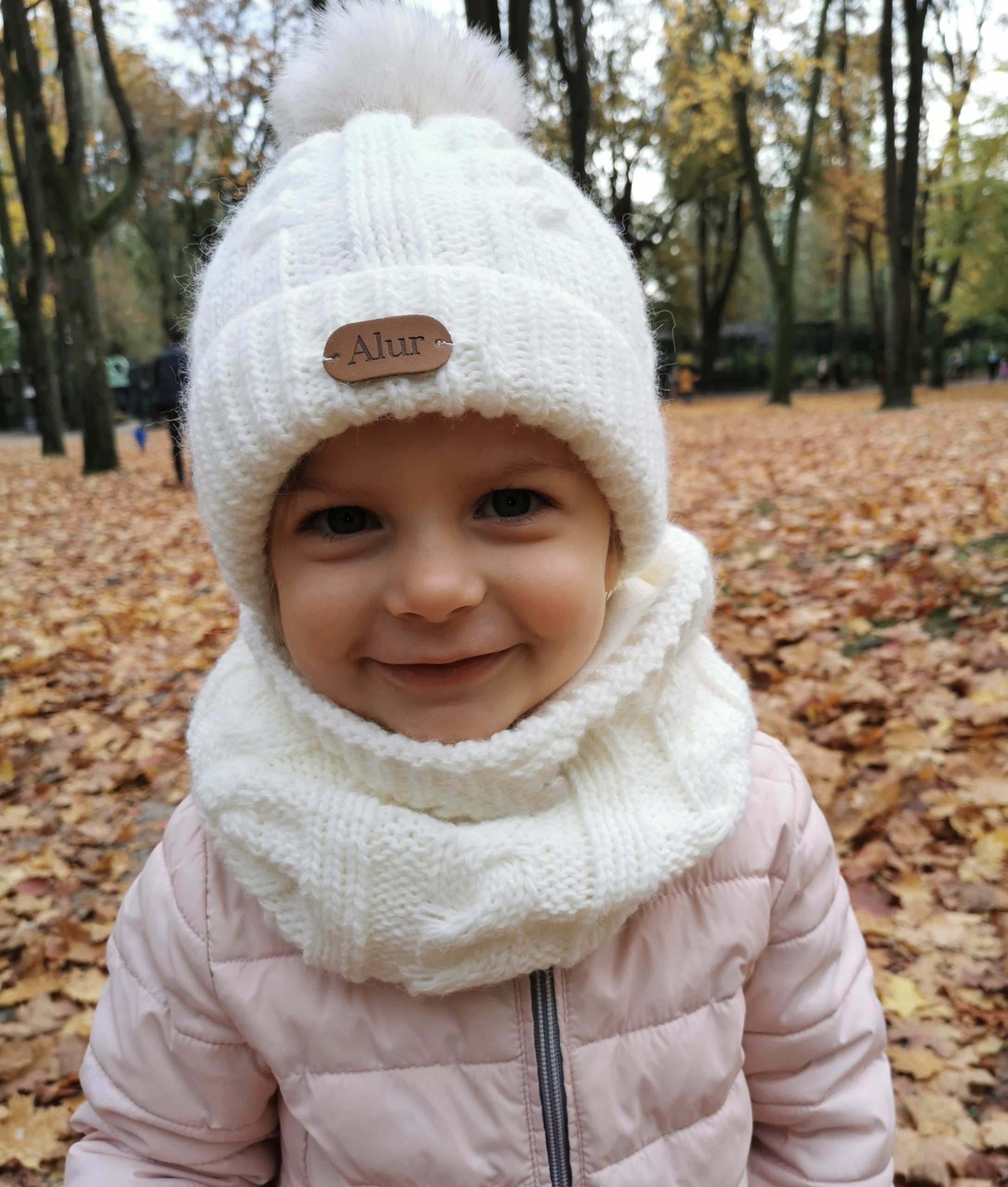 Alur Gorro Invierno Niña y Niño con Bufanda Bebe Cálido - Universal Conjunto Gorro con Pompon y Bufanda Unisex - Suave Gorro y Bufanda de Punto para Niña y Niño (A1)