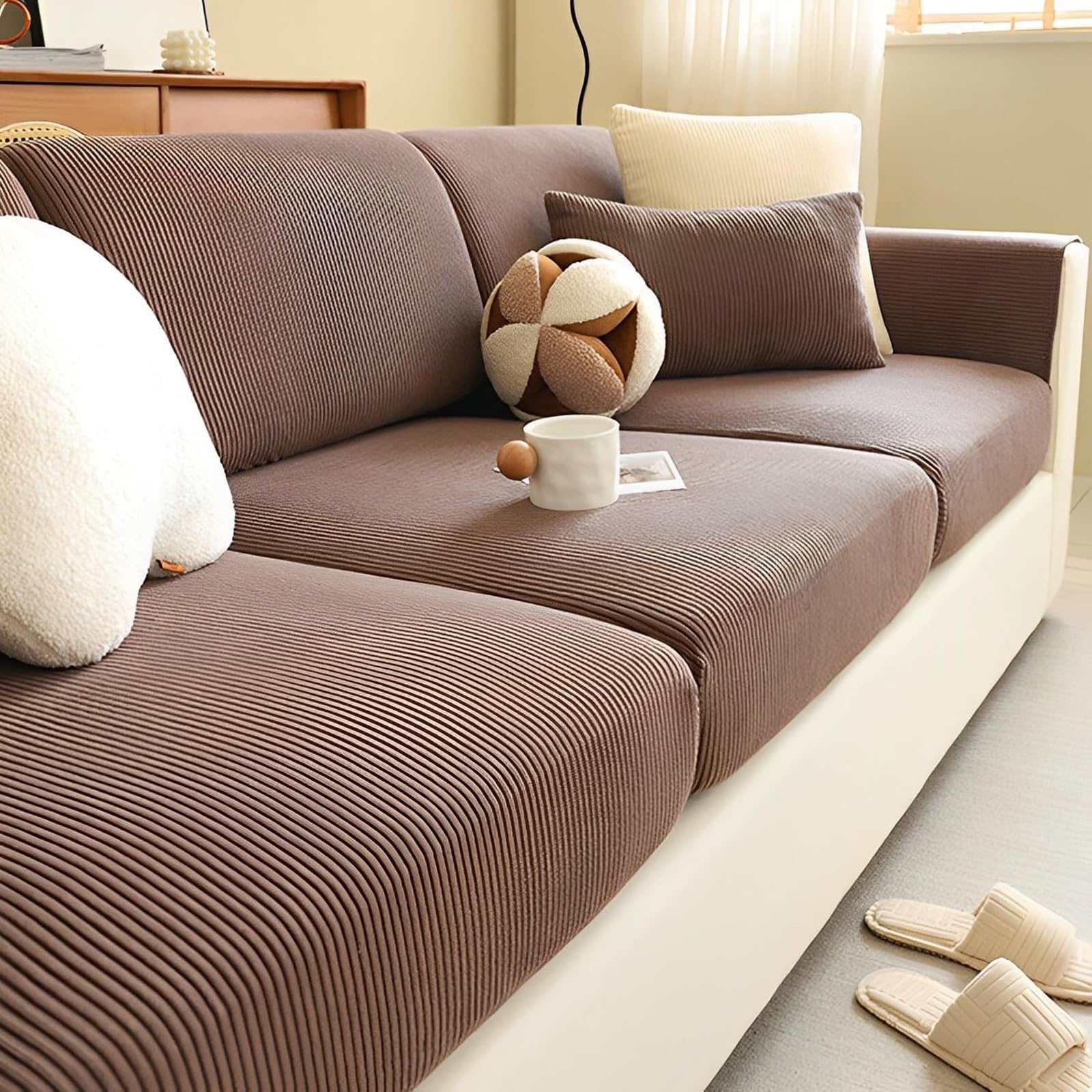 Housse de coussin de canapé pour un salon chaleureux en velours doux