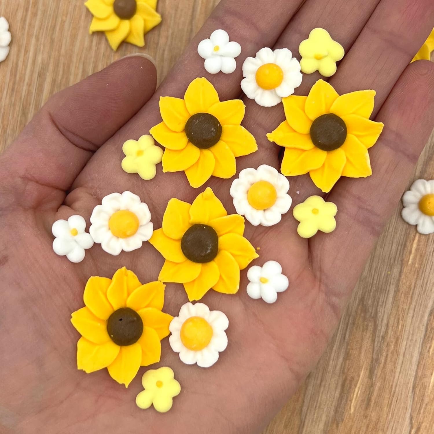 Sunflower & Daisy Icing Flowers Edible Flowers