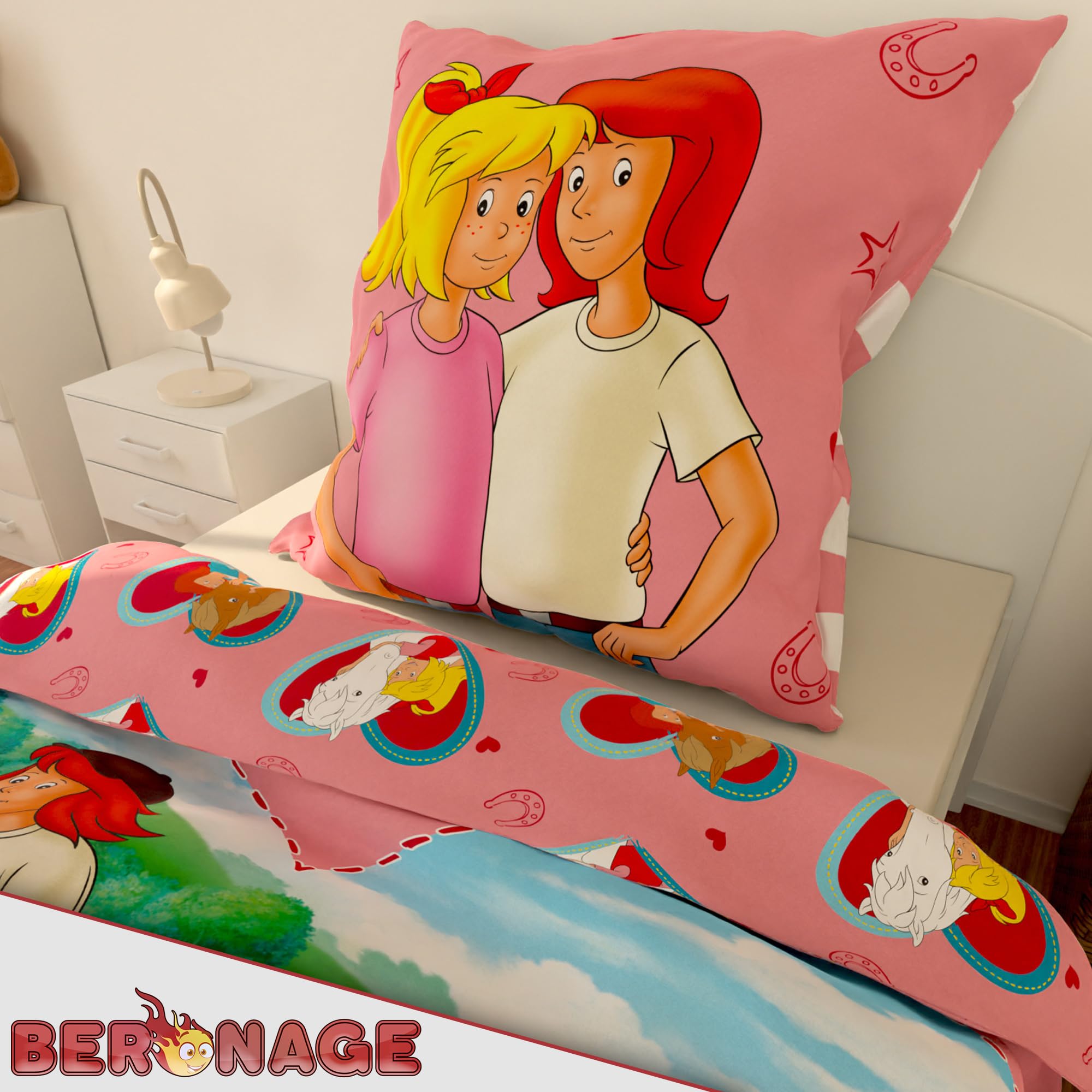 BERONAGE Bibi und Tina Kinderbettwäsche Herz - 135 x 200 cm + 80 x 80 cm – 100% Baumwolle Renforcé-Linon – Bettwäsche mit Motiven von Amadeus & Sabrina - Reiten - Reißverschluss, deutsche Größe