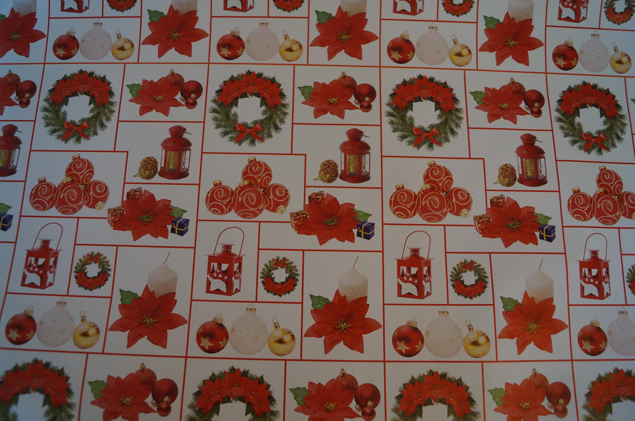 Geschenkpapier Weihnachten Weihnachtspapier Weihnachtsgeschenke Papier Kinder Familie 32 Rollen Set - 70cm x 2m, bunt, festlich mit diversen Motiven