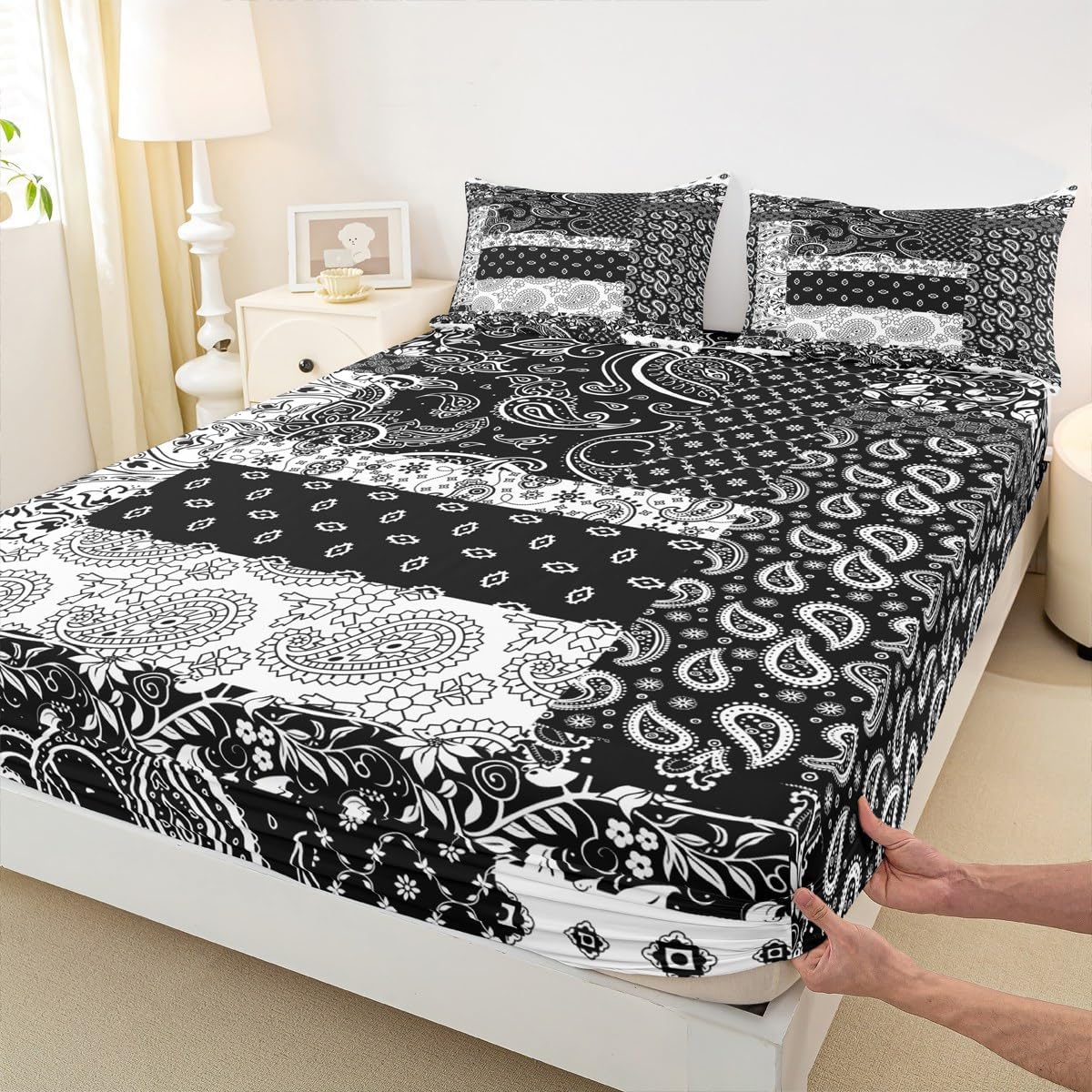 Paisley Geometric Plaid Bed Sheet Set Queen,Vintage Patchwork Bedding Set European Print Fitted Sheet for Woman Adults Room Decor,Boho Exotic Luxury Bed Cover 3pcs,2 Pillowcases,Black