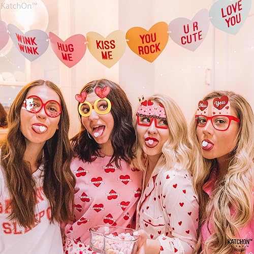 Miniatura 7 de KatchOn, Cartel de feliz día de San Valentín  XL, paquete de 13  Lindas gafas de San Valentín  Fondo de San Valentín para decoraciones de San