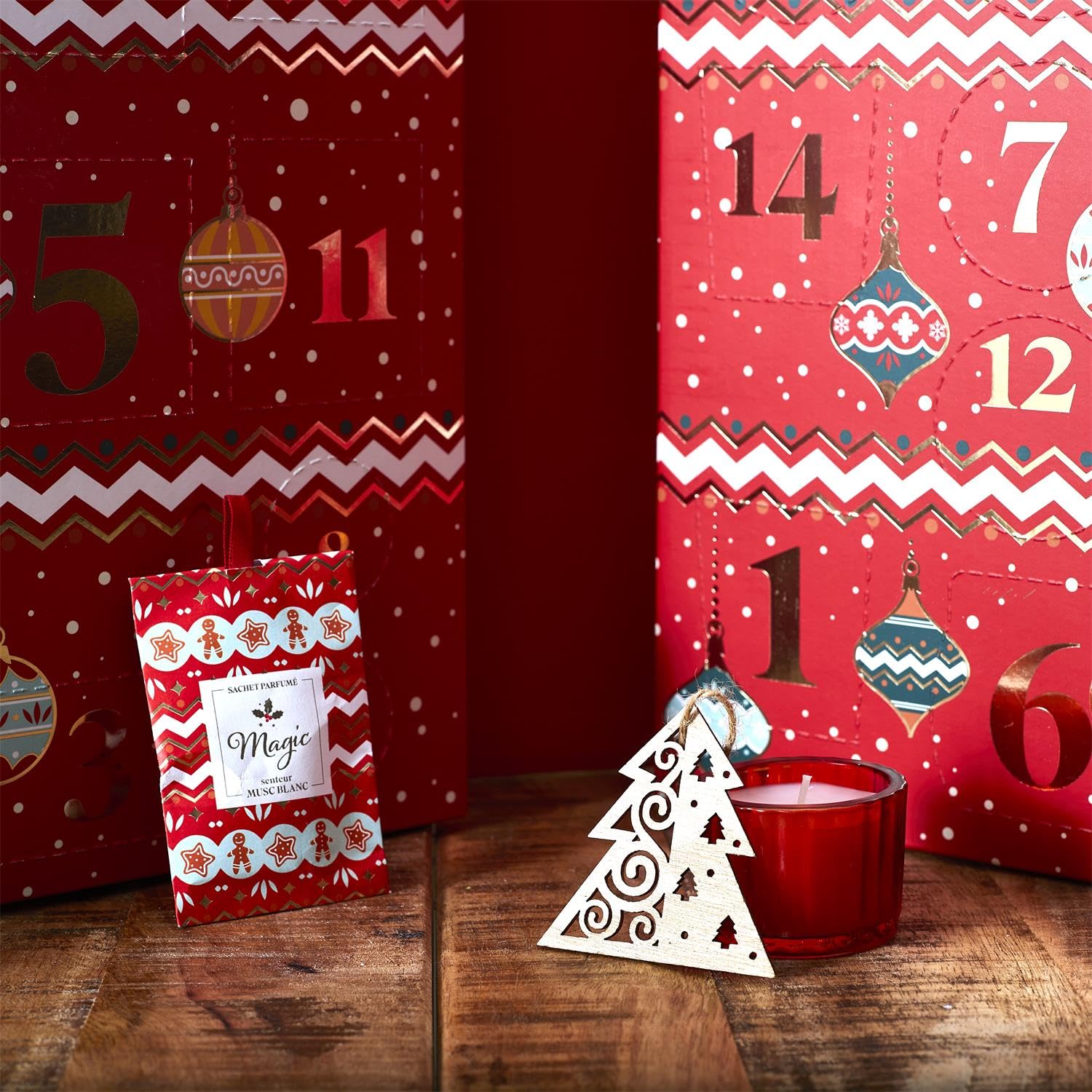 Großer Weihnachts-Adventskalender mit 24 Überraschungen – Kerzen und Weihnachtsdekoration – Adventskalender für Erwachsene – Für Frauen und Männer – 34 x 25 x 14 cm – Rot