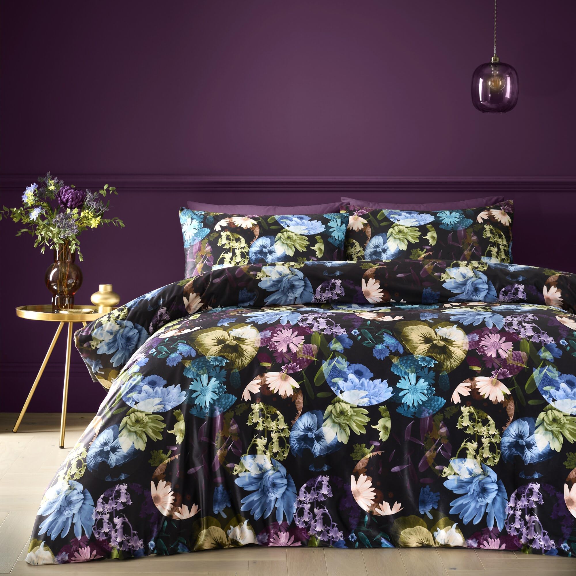 Housse de couette et taie d'oreiller floral noir et vert pour une chambre cosy