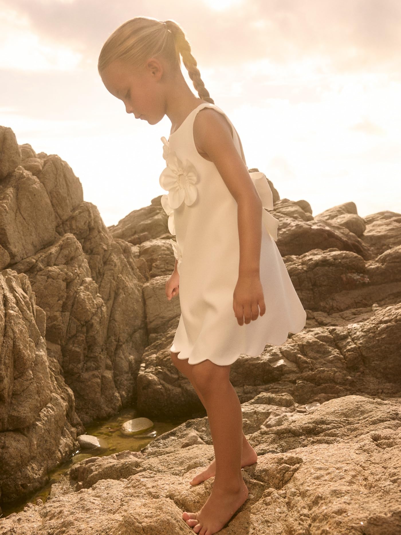 ABEL & Lula Vestido Crepe Flores 3D para niña Nata