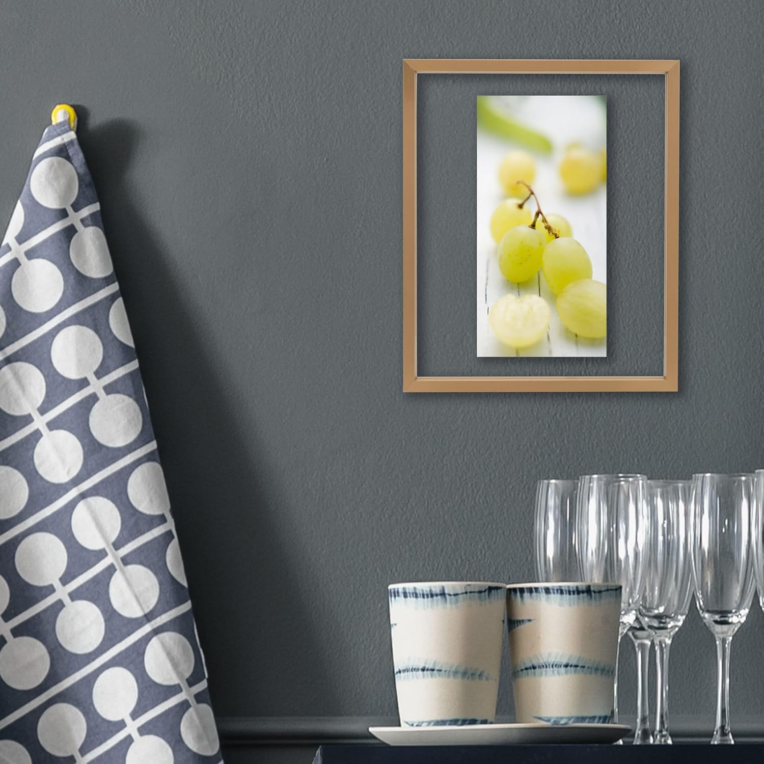 Mikasa Floating Portrait Frame, 17x21 Inch frame to display one 8x10 photo, Vertical or Horizontal Display, MDF, Champagne