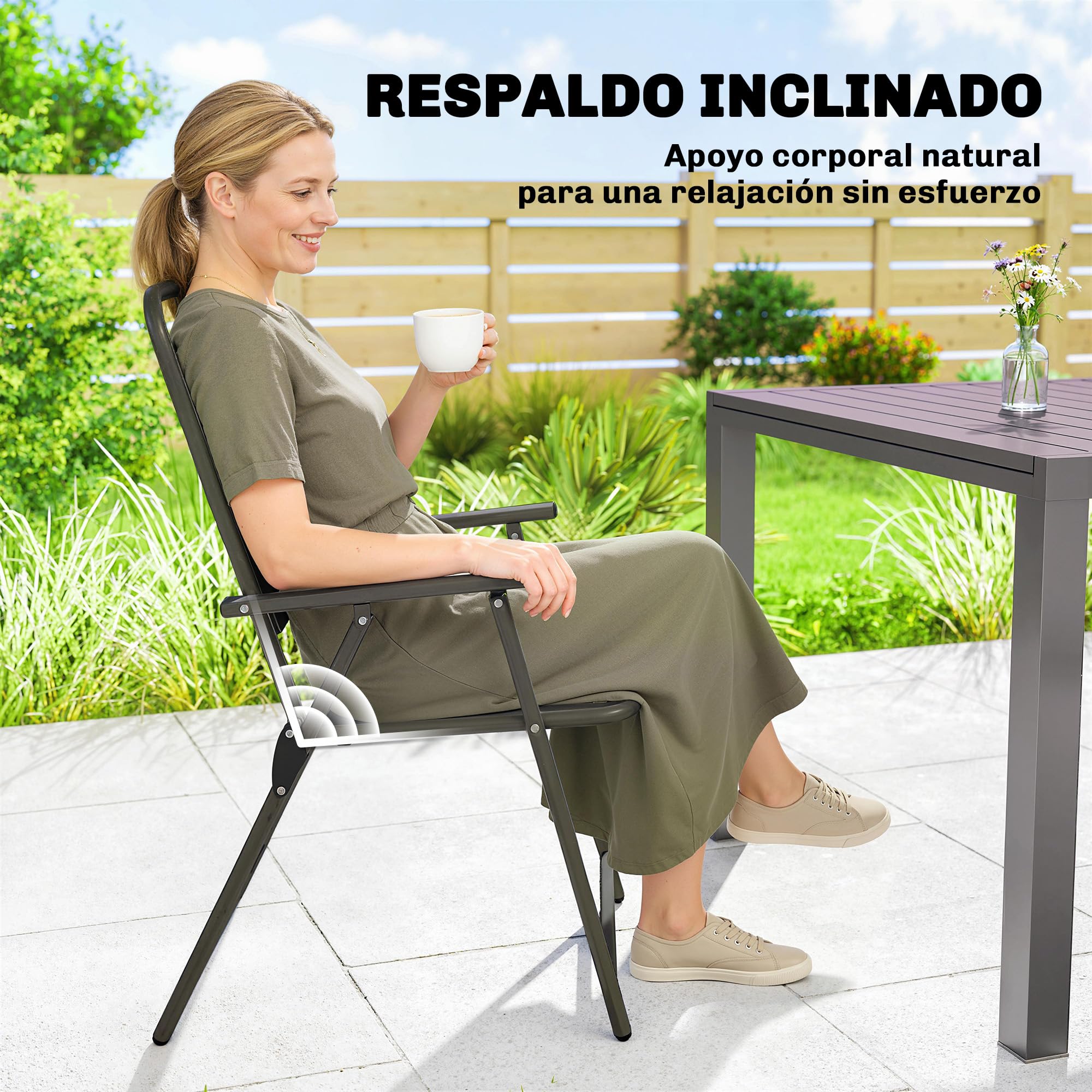 Outsunny Juego de 4 Sillas de Jardín Exterior Plegables, Sillas Terraza Exterior con Reposabrazos, Respaldo y Asiento de PP, Marco Metálico, 55x63x93 cm, Marrón