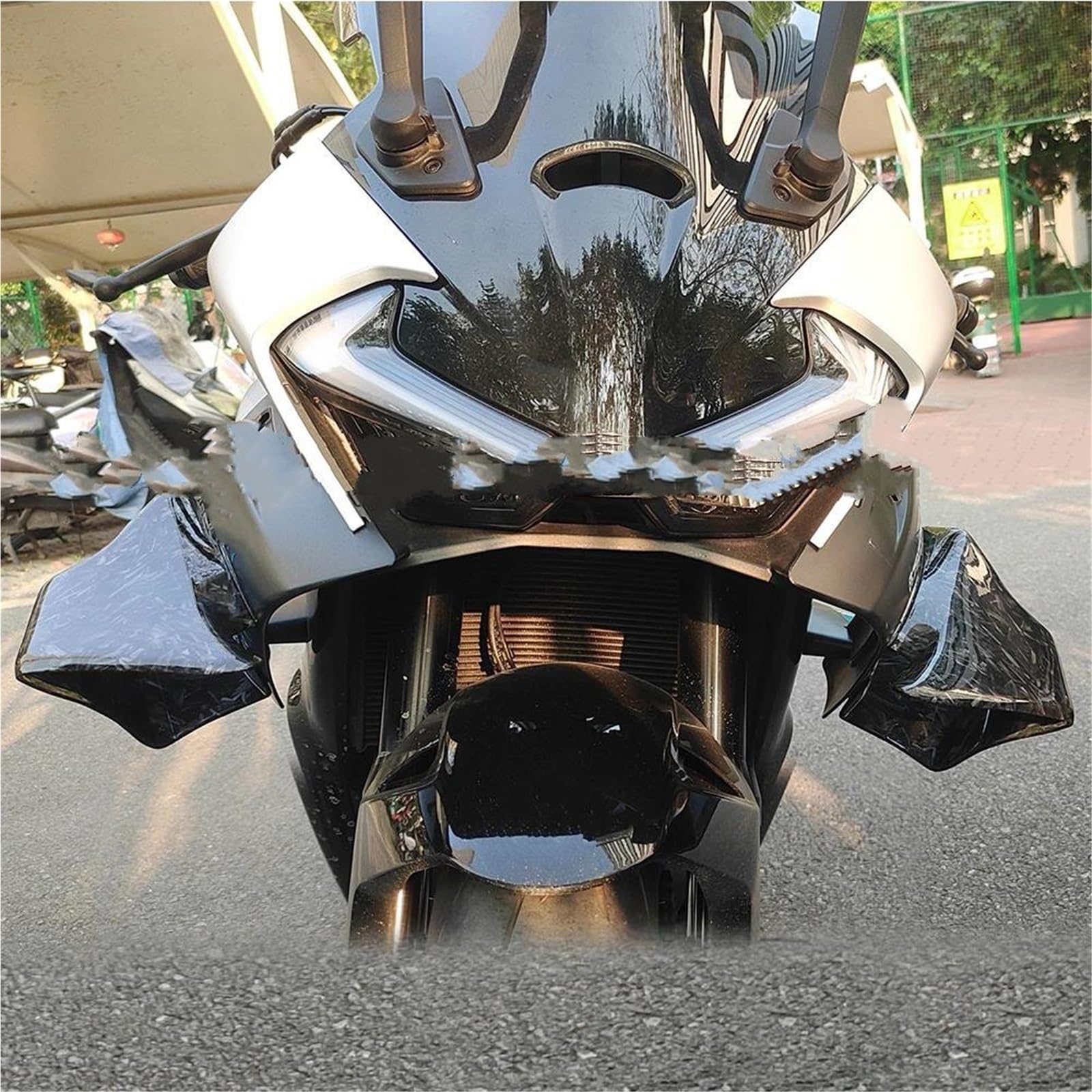 pour CFMOTO 675SR 675SR-R 2024+ Pièces De Moto Spoilers Avant Nus Latéraux Aileron Fixe Carénage Couvercle D'aile(Shiny Black)