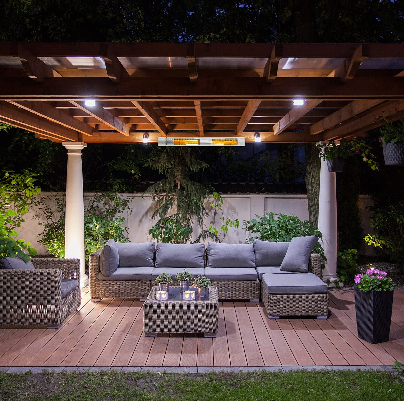 Semptec Urban Survival Technology Terrassenstrahler: IR-Außen-Heizstrahler, Goldröhre, 3.000 W, IP65, Fernbedienung, Silber (Heizstrahler Infrarot, Wand, draußen)