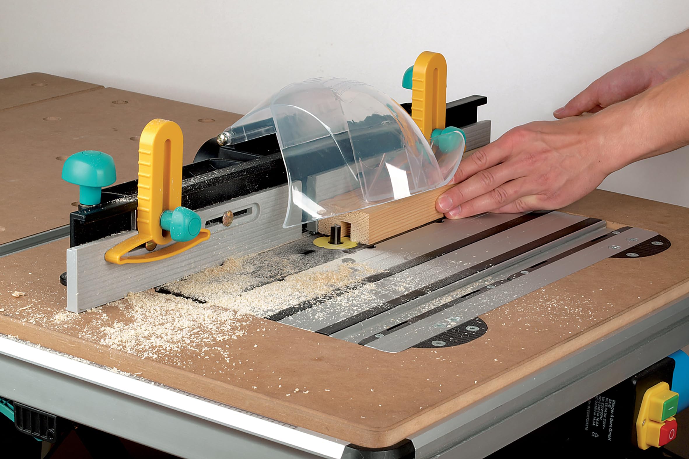 wolfcraft Parallel-Fräsanschlag für MASTER cut Maschinentische, 6901000, für MASTER Cut 1500, 2200, 2500 und 2600
