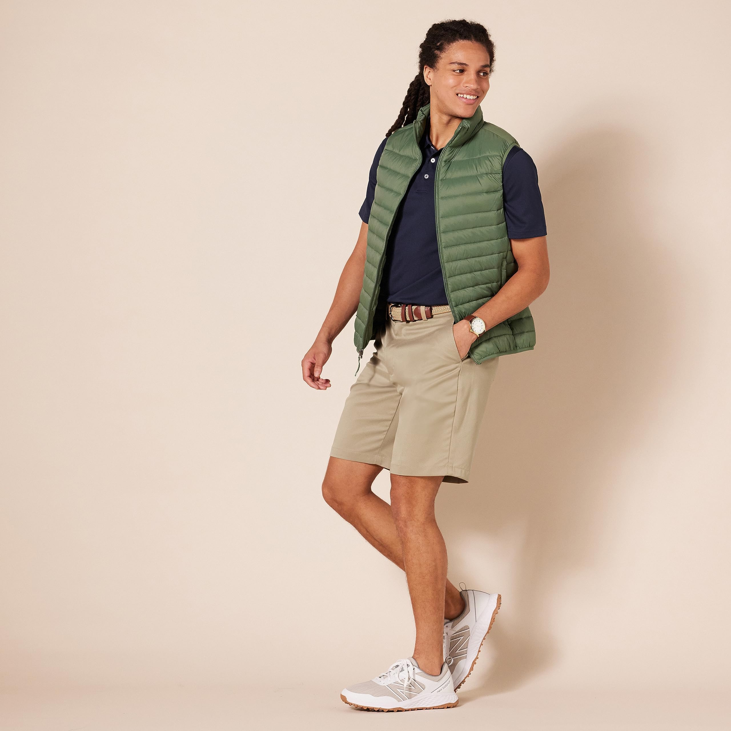 Amazon Essentials Pantaloncini da Golf Elasticizzati, Vestibilità Classica (Disponibili in Taglie Forti) Uomo - 3