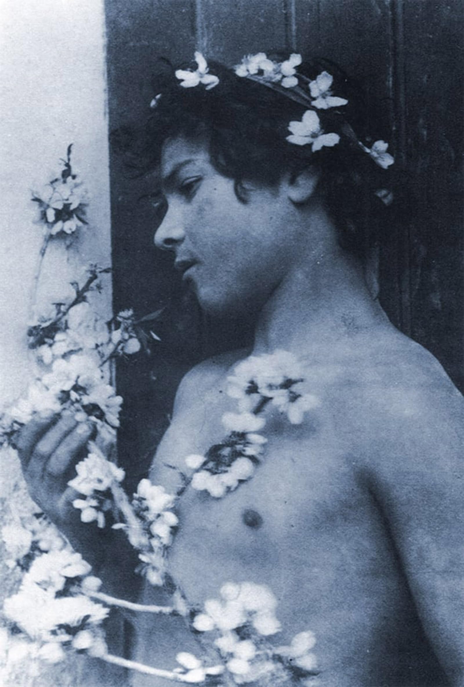 ARTXLXXBN Famous Print Painting Colorful Art Print Study of a Young Boy with Flowers in His Hair by Baron Wilhelm Von Gloeden Canvas Art Decorations for Home Decor 60x90cm
