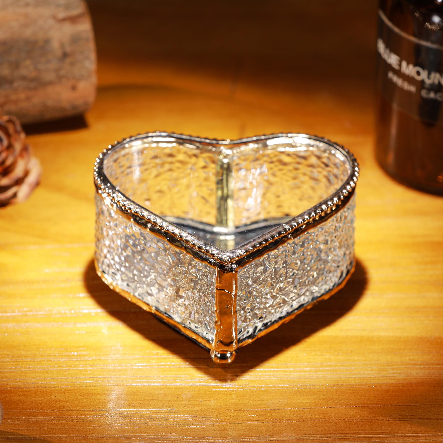 Joyero de cristal de diamante en forma de corazón, 4 x 3.6 x 2.1 pulgadas, caja de recuerdo, puede almacenar anillos, accesorios, etc. (dorado)