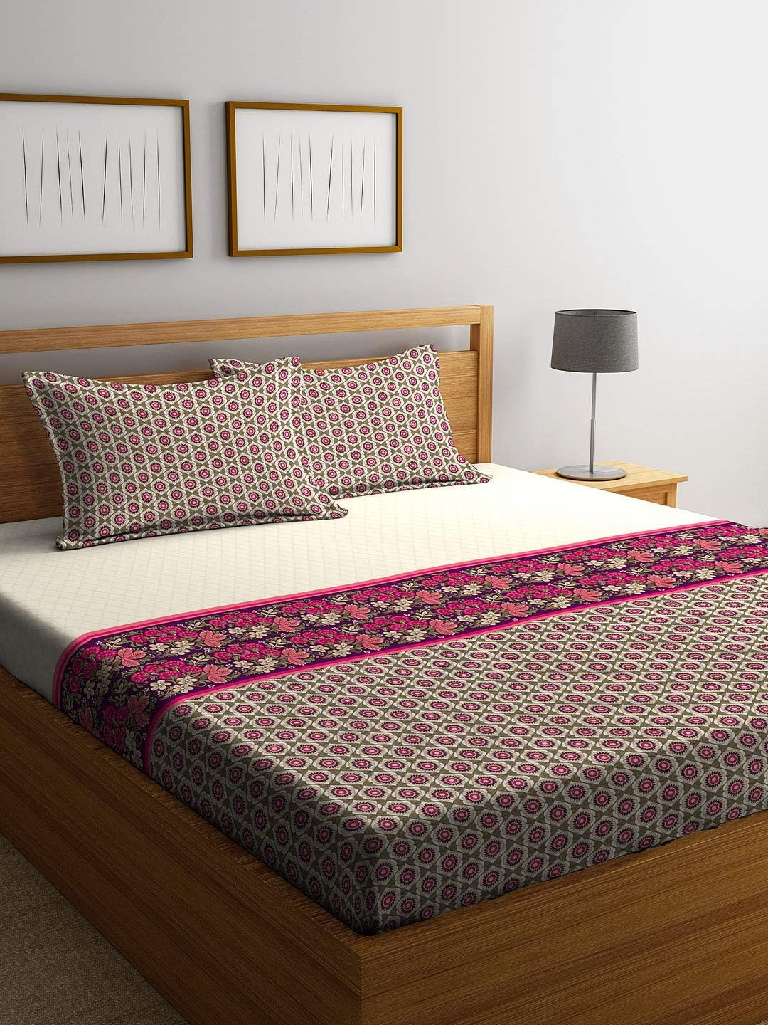 Stellar Home Lilly Plus 104 TC King Bedsheet with 2 Pillow Covers - Multicolour