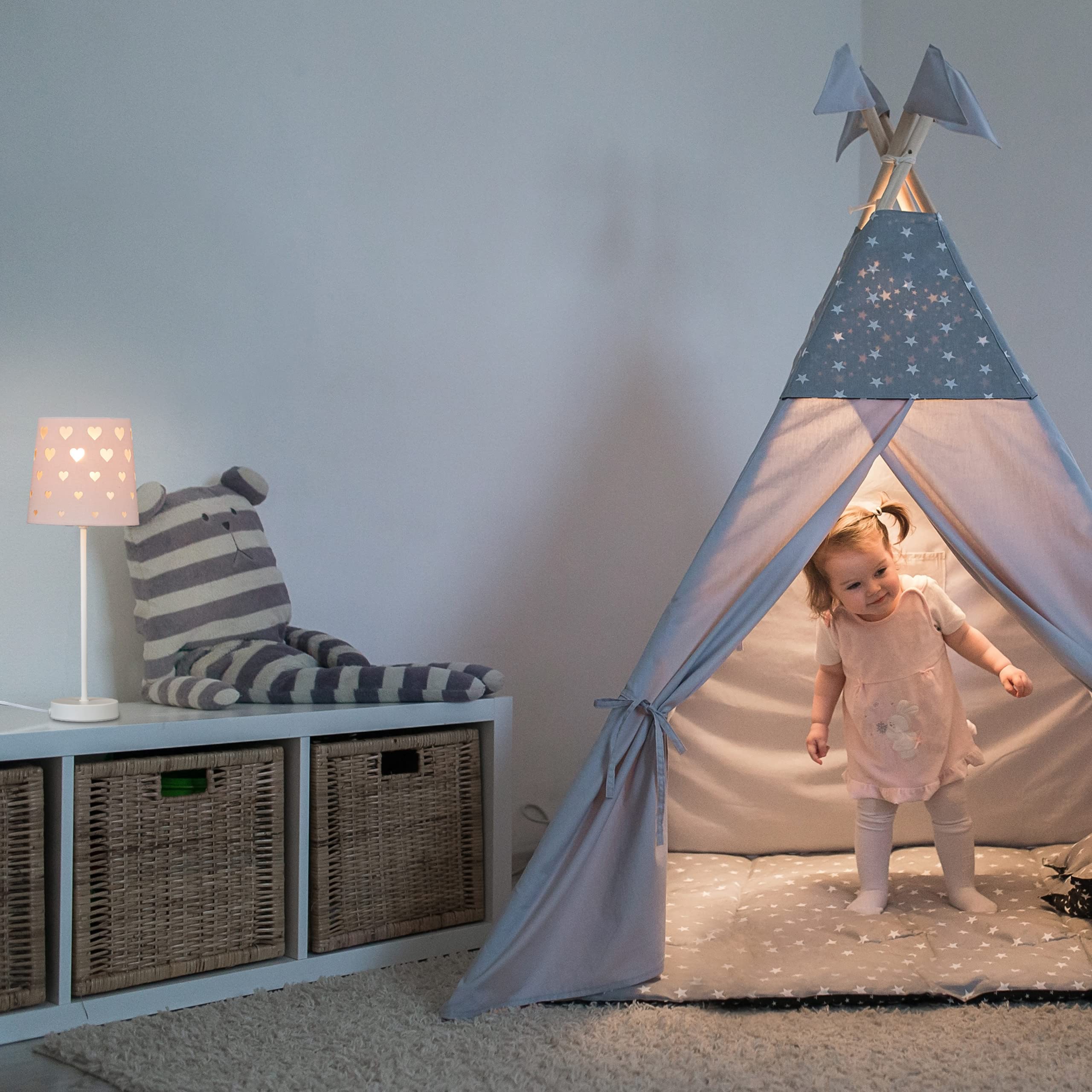 Relaxdays Lampada da Comodino per Bambini, con Cuoricini, Paralume di Stoffa, Luce per Bimbi, HxD: 43 x 16 cm, Rosa