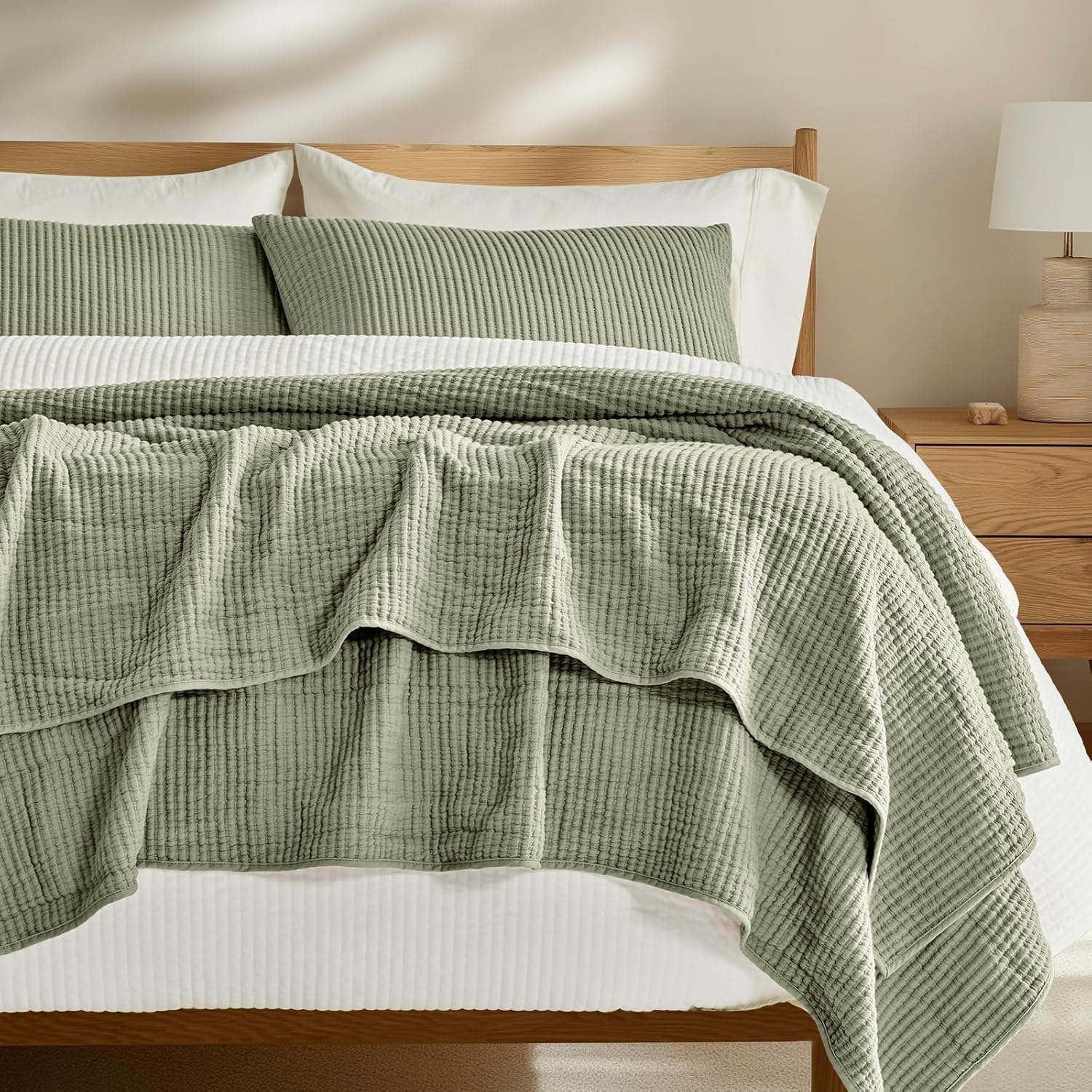 EVERGRACEHOME Cotton Coverlet Set Full Queen Size 3 Pieces, Lightweight Soft Ribbed Matelassé Bedspread Quilt Set, Oversized Quilted Bedding Set with 2 Pillow Shams for All Seasons, Light Sage Green