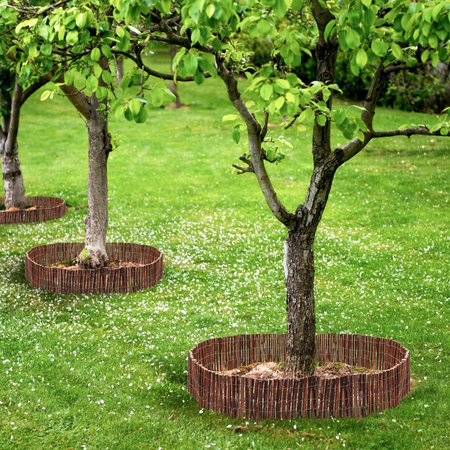 UrFence 300x40 Rouleau Jardin Bois - Bordure a Planter Flexible - Bordure Pelouse en Osier - Petite Barrière de Parterre - Bordurette de Massif - Cloture de Separation - Barriere Terrasse