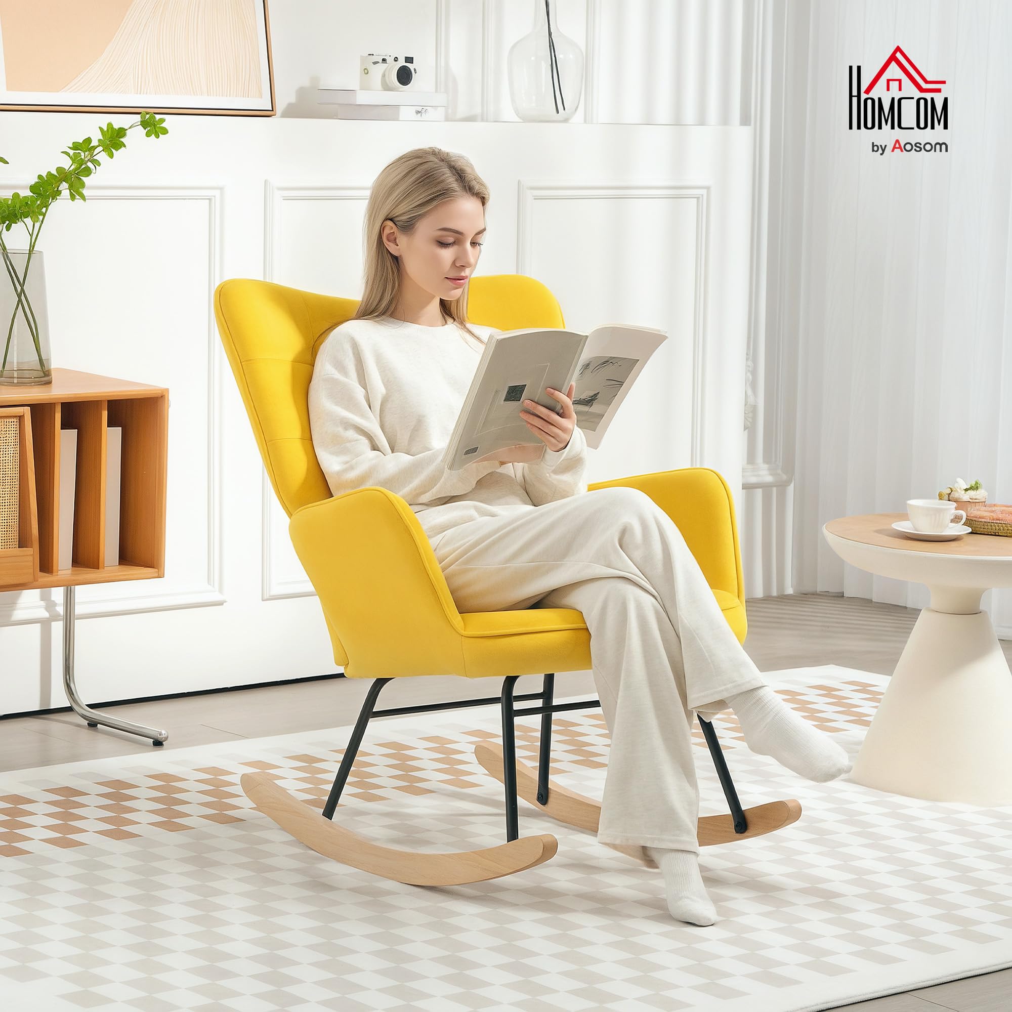 HOMCOM Fauteuil à Bascule Rocking Chair Velours Acier Pieds Bois Massif Jaune