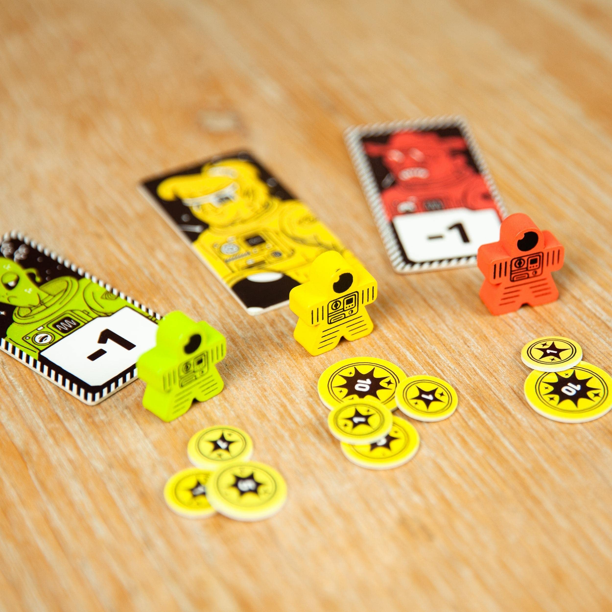 Spara Per Le Stelle - Gioco Da Tavolo Di Quiz Per Famiglie Con Astronave Meeple - 4