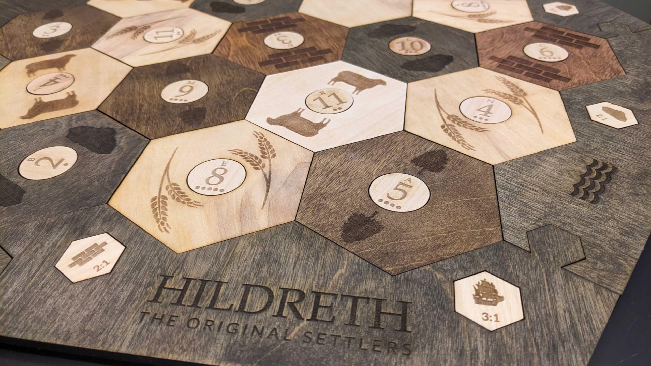 Amazon.co.jp: Custom Wood Setler Game Board - For 2 to 4
