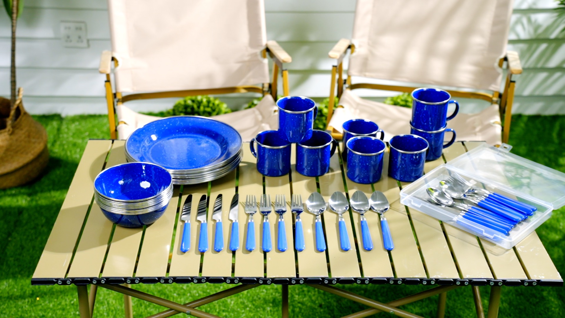 Nuogo Kit de Cocina para Camping Juego de 48 Piezas con Vajilla Esmaltada, Tazas, Platos, Cuencos y Utensilios, Rojo miniatura 7