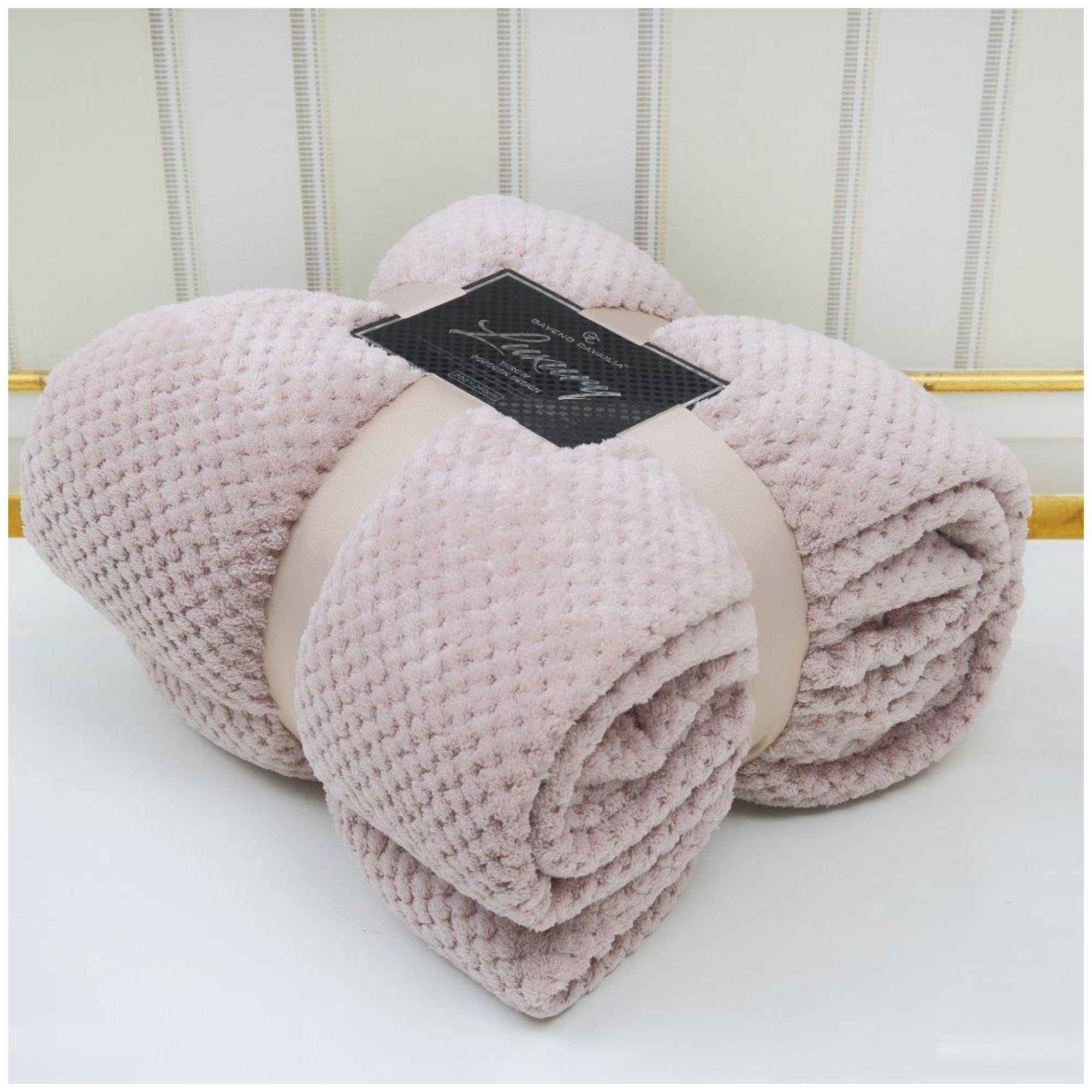 VELVETIO Luxury Waffle Fleece Popcorn Throw, Extra Large Thermal Warm Honeycomb Blanket, Soft & Cosy 100% Polyester Snuggle Sofa Bed Throws, 200 x 240cm, Oyster