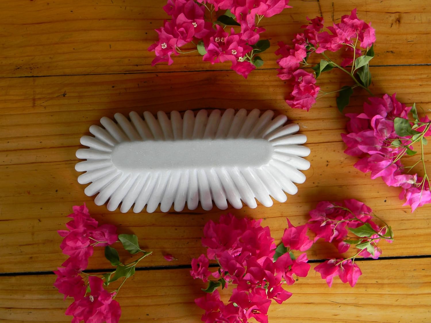 Handcrafted Decorative Marble Scallop Bowl - White Decorative Ruffle Bowl Centerpiece - Perfect for Flowers, Fruit, Keys, Rings