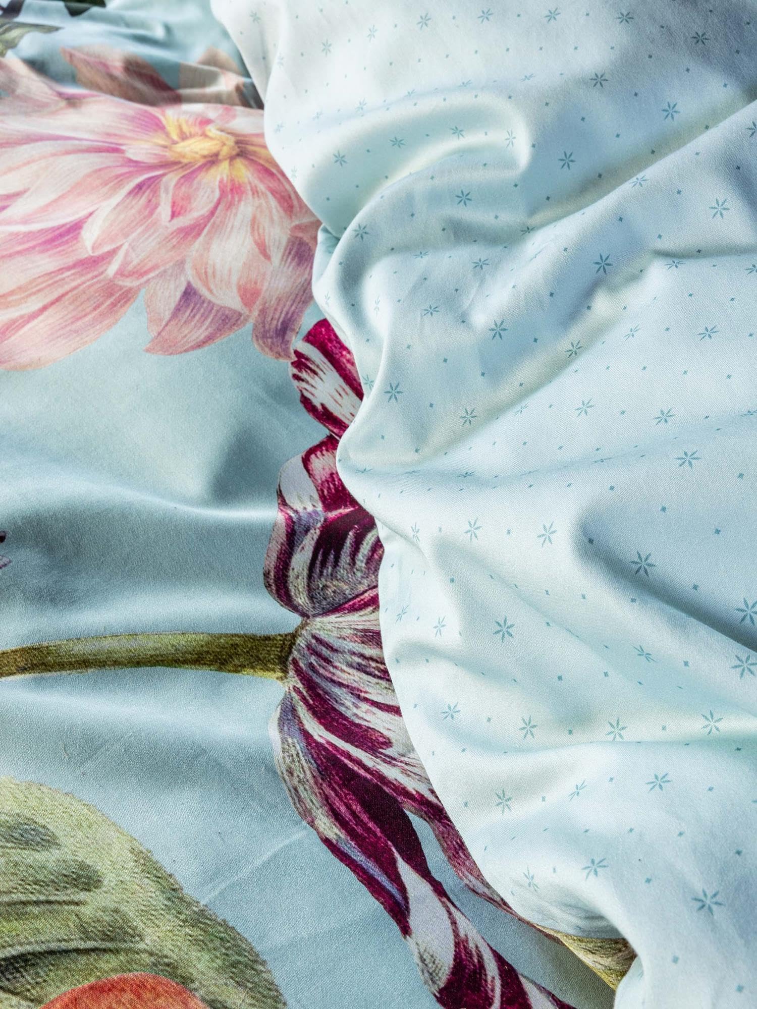 ESSENZA Bettwäsche Filou Pastellblau, 135x200 + 1x 80x80 cm - 100% Baumwollsatin 209TC - Blumen