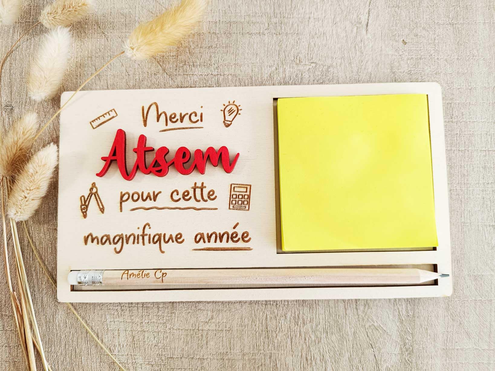Support à bloc repositionnables en bois gravé Maîtresse ATSEM Maître Nounou cadeau personnalisé