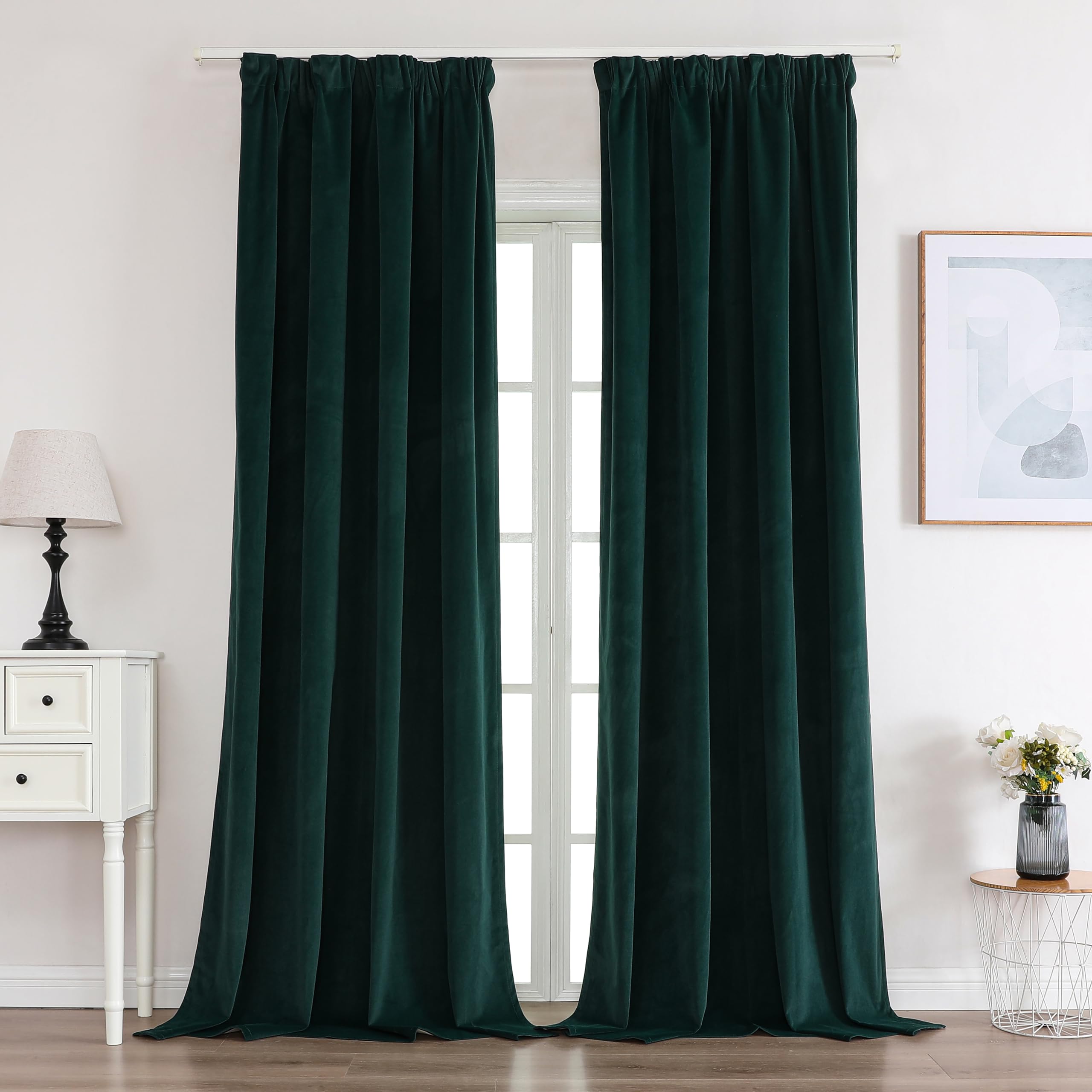Joydeco Rideau Velours Vert Foncé avec Galon Fronceur 132x245 CM 2 Pièces pour Rail et Passe Tringle, Rideau Occultant Thermique Anti Froid avec Revêtement 100% Anti-Lumineux, Épais Lourd 330g/m²