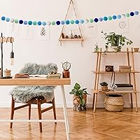 Vista 3 de 3 guirnaldas de pompones azules de 6.5 pies de largo con 30 bolas para decoración del hogar y fiesta