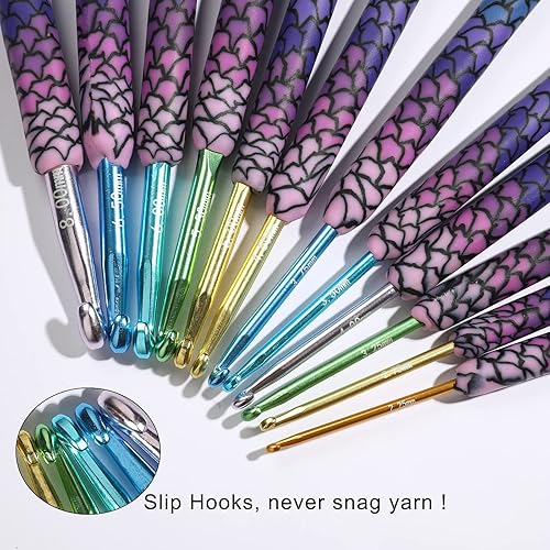 Miniatura 4 de LOOEN Juego de 12 ganchos de ganchillo de sirena mágica con organizador, mango de arcilla suave, juego de ganchos de ganchillo tamaño de EE. UU.