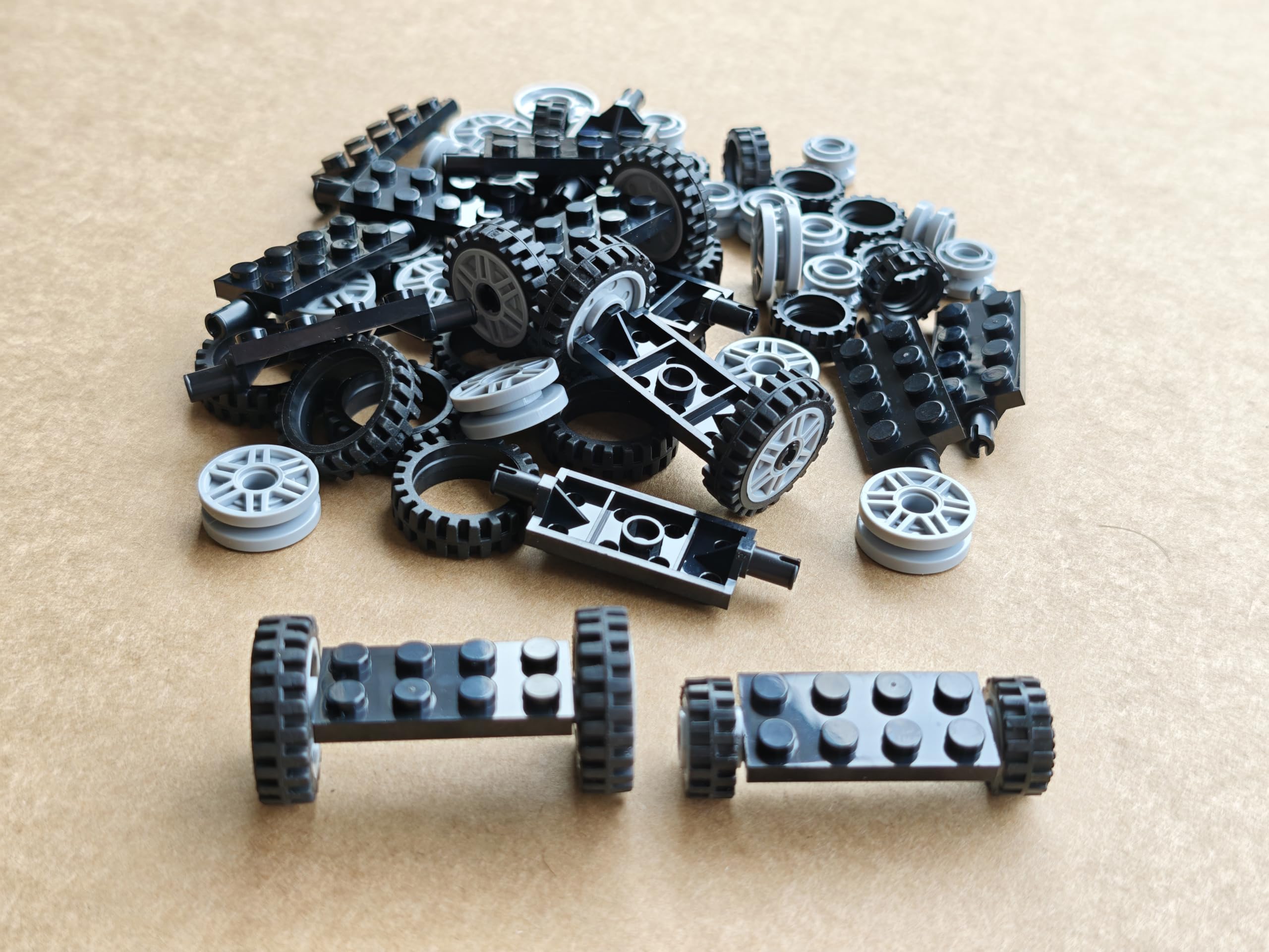 Juego de 70 ruedas y ejes de coche de ciudad, piezas de chasis, bloques de construcción, compatibles con Lego para niños y niños