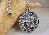 Vista 2 de Medallón de caja de música de trébol